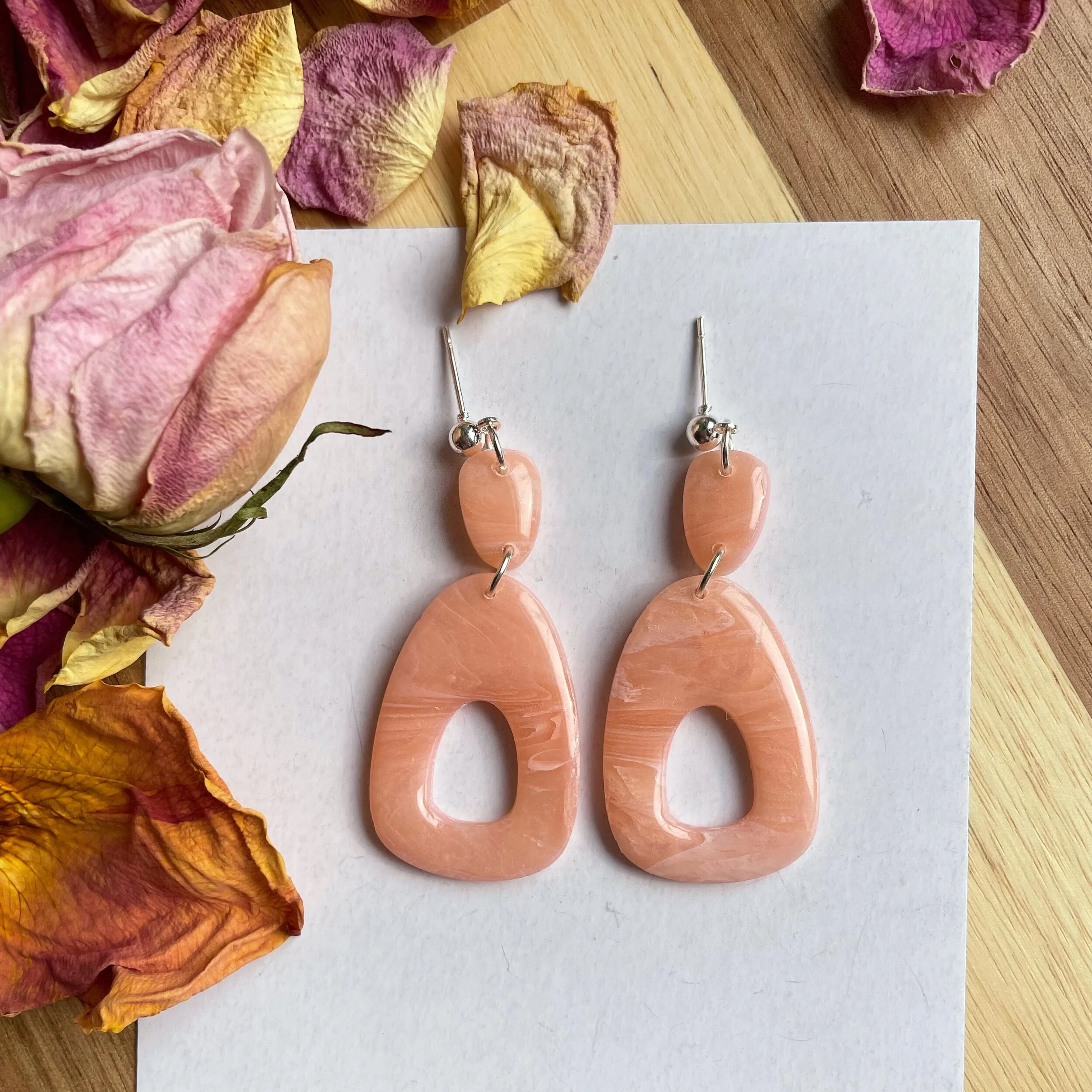 5E212DBD-BEA4-4379-AB3B-C173C4F519E5