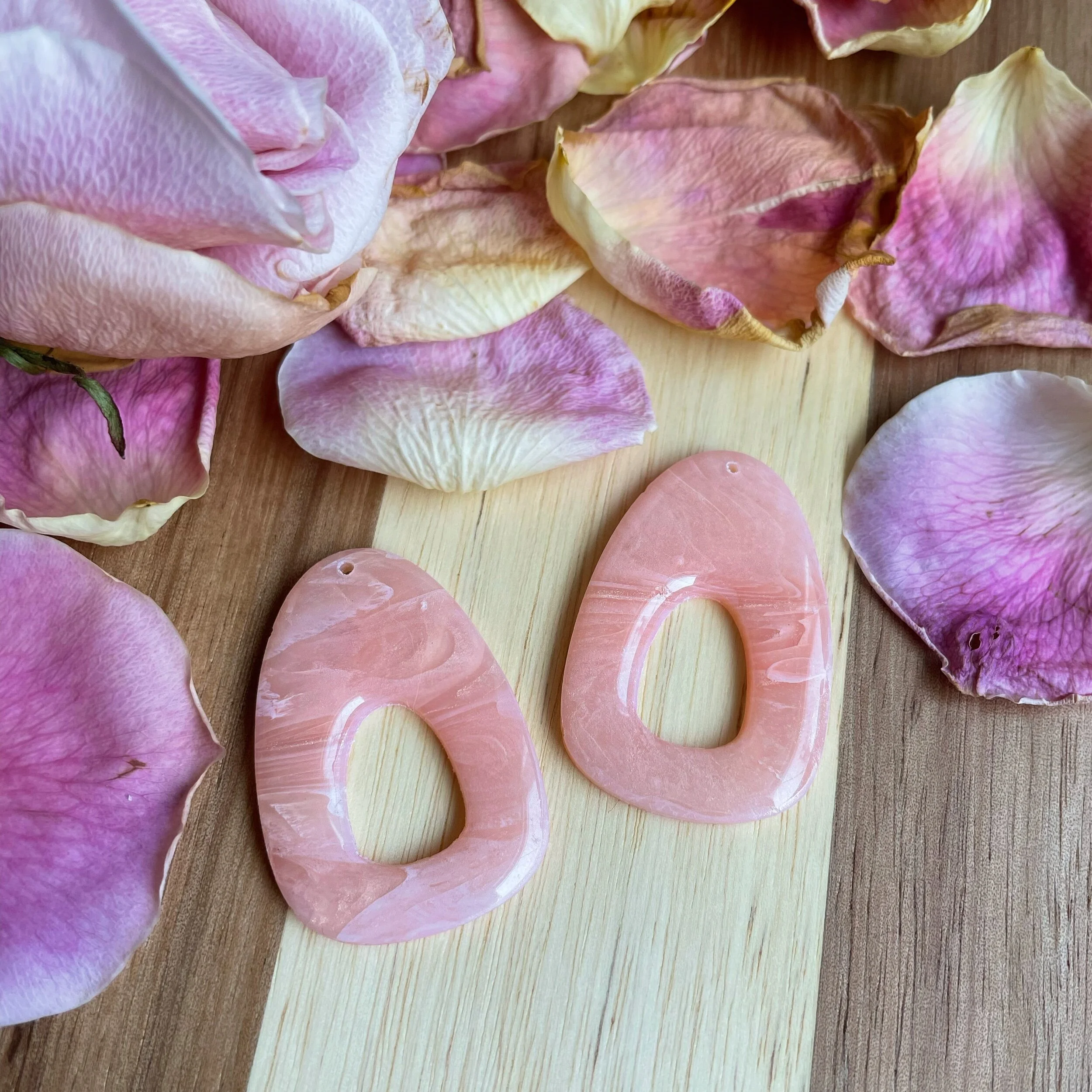 952EC95F-5865-4AA1-A377-75AF620F7CF7