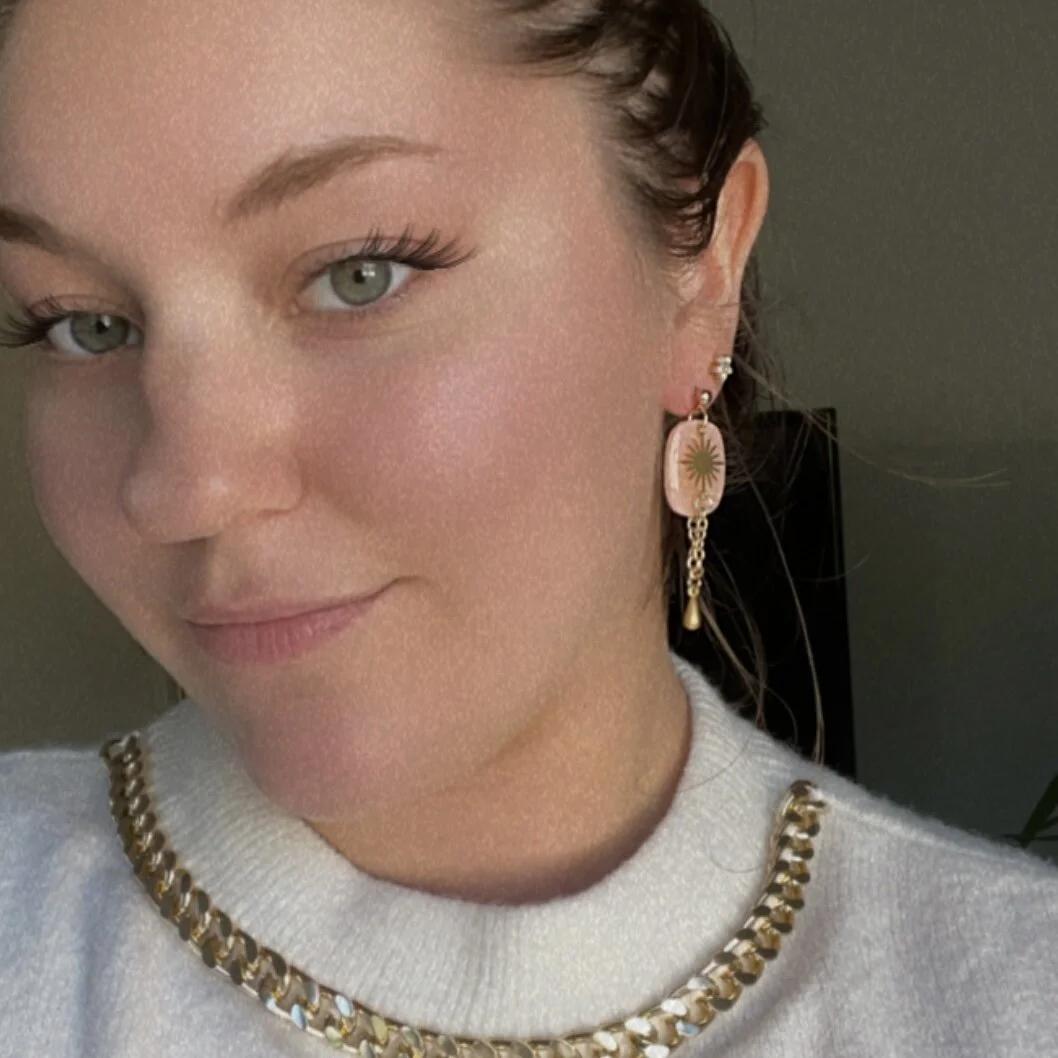 6A40F8C5-97DB-4AA9-ACF5-4CC500F8E18E