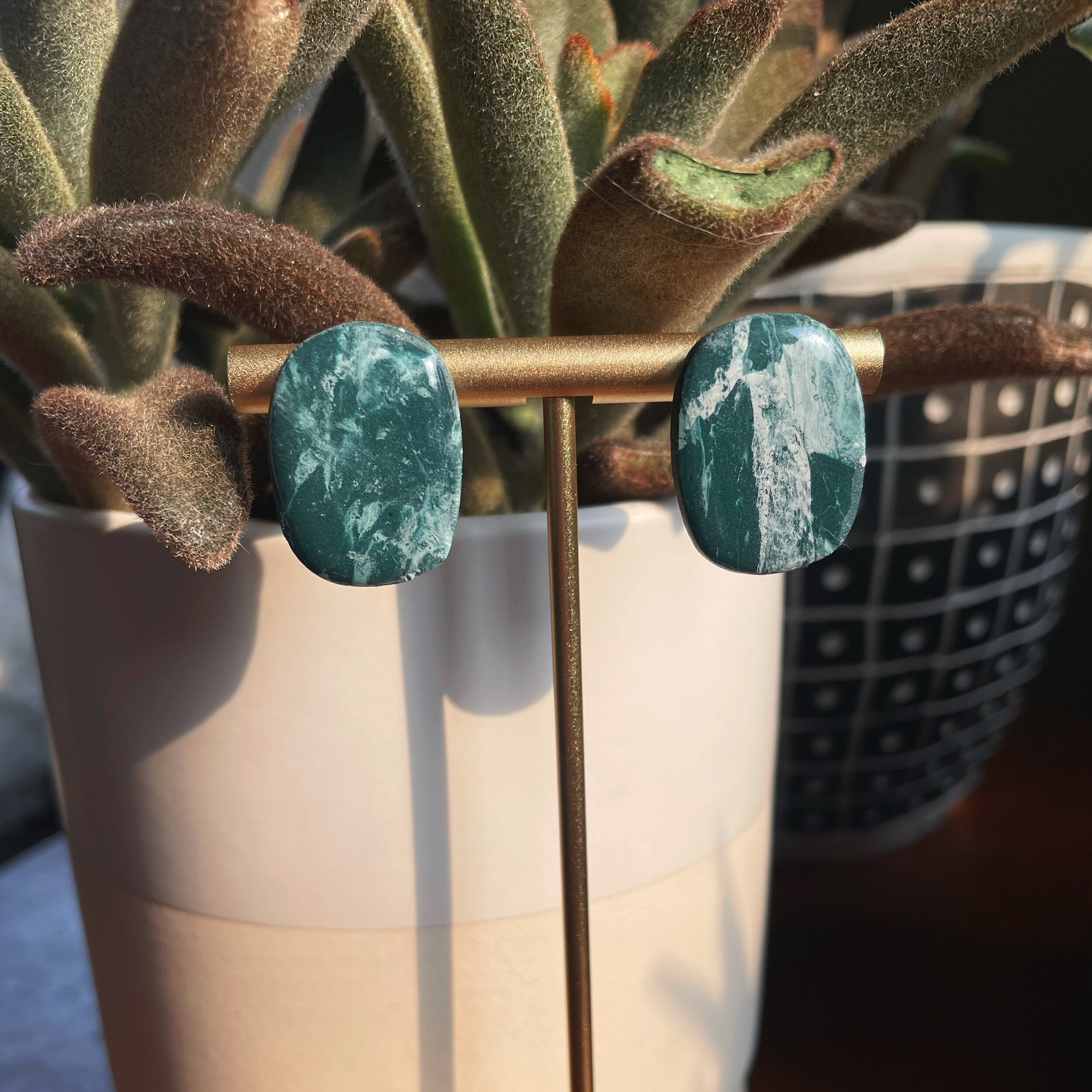 941014DB-0C8D-47D8-92EE-DCB22BB93F6F