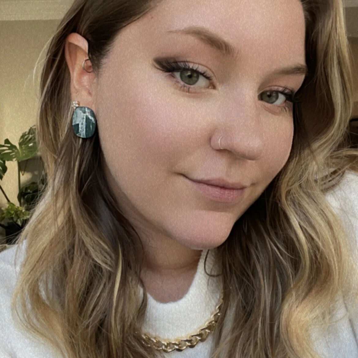 6F3DA5DF-73DA-4F62-9977-DA6DCB9AF694