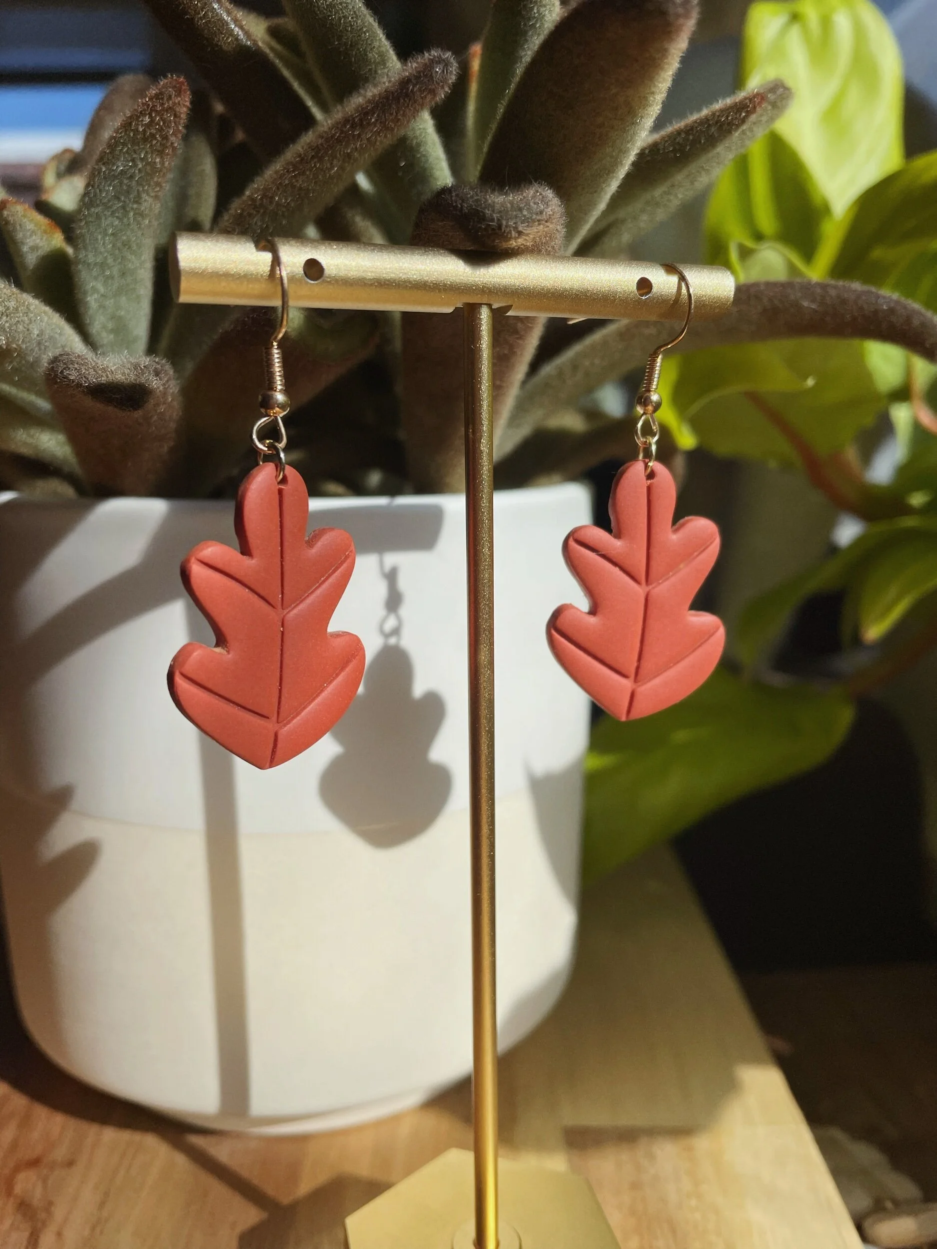 84AD82DE-A4F0-4FFF-B751-CDBA20EA8A5C