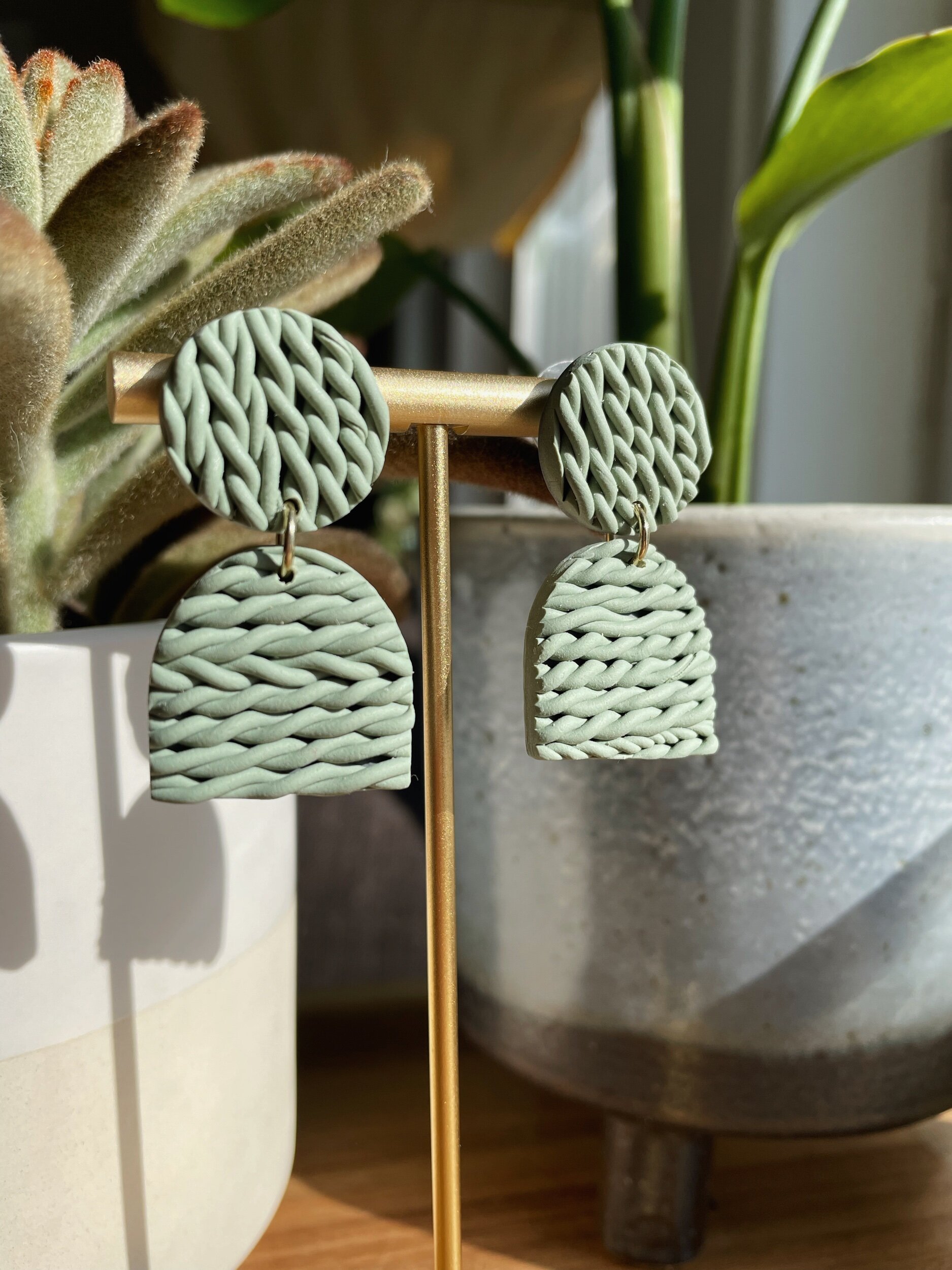 8F822A45-4E9C-4EC6-8A51-587A8BDADA14