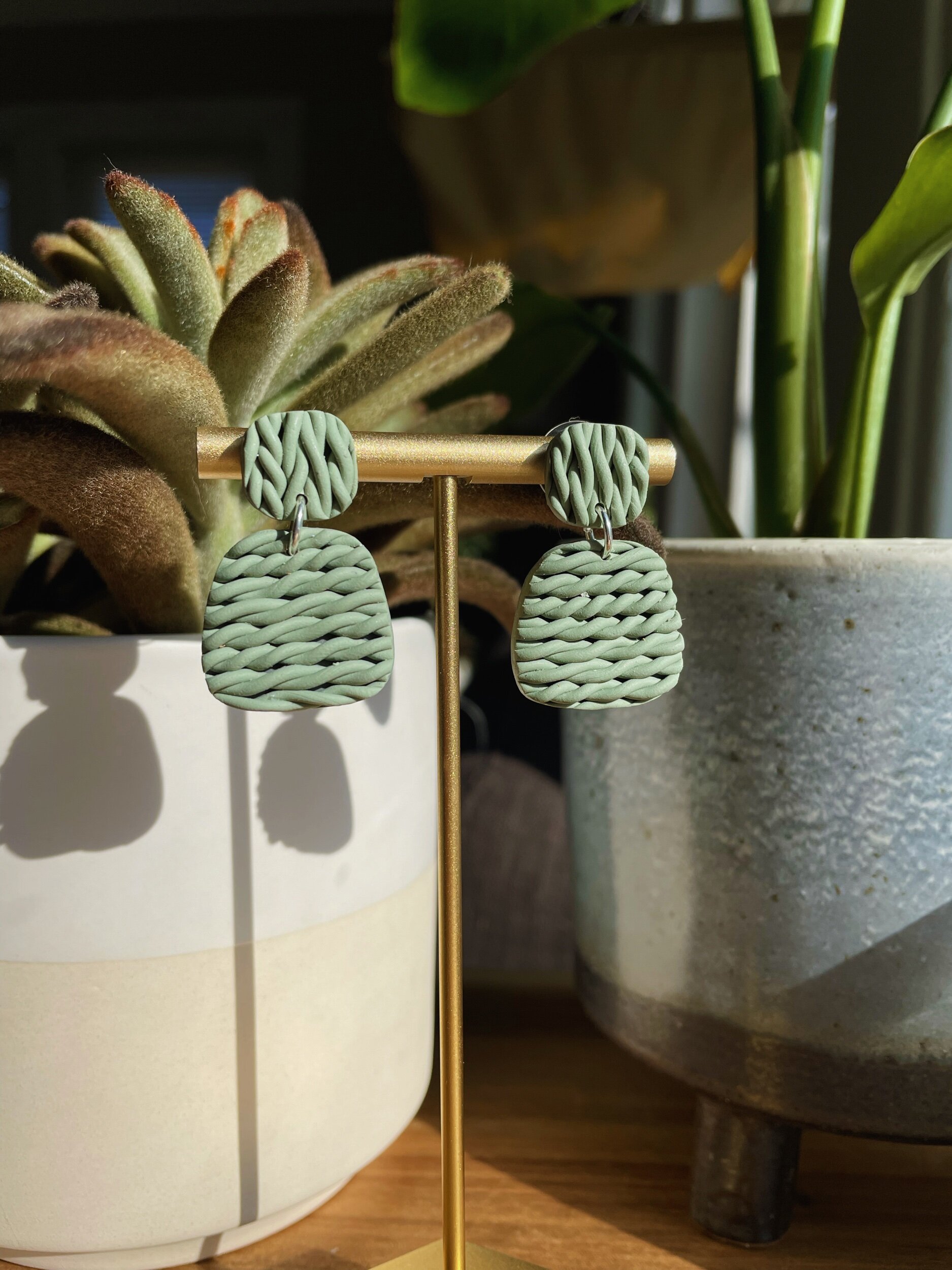 EE27B013-44CE-43BE-A25B-86A1331A069B