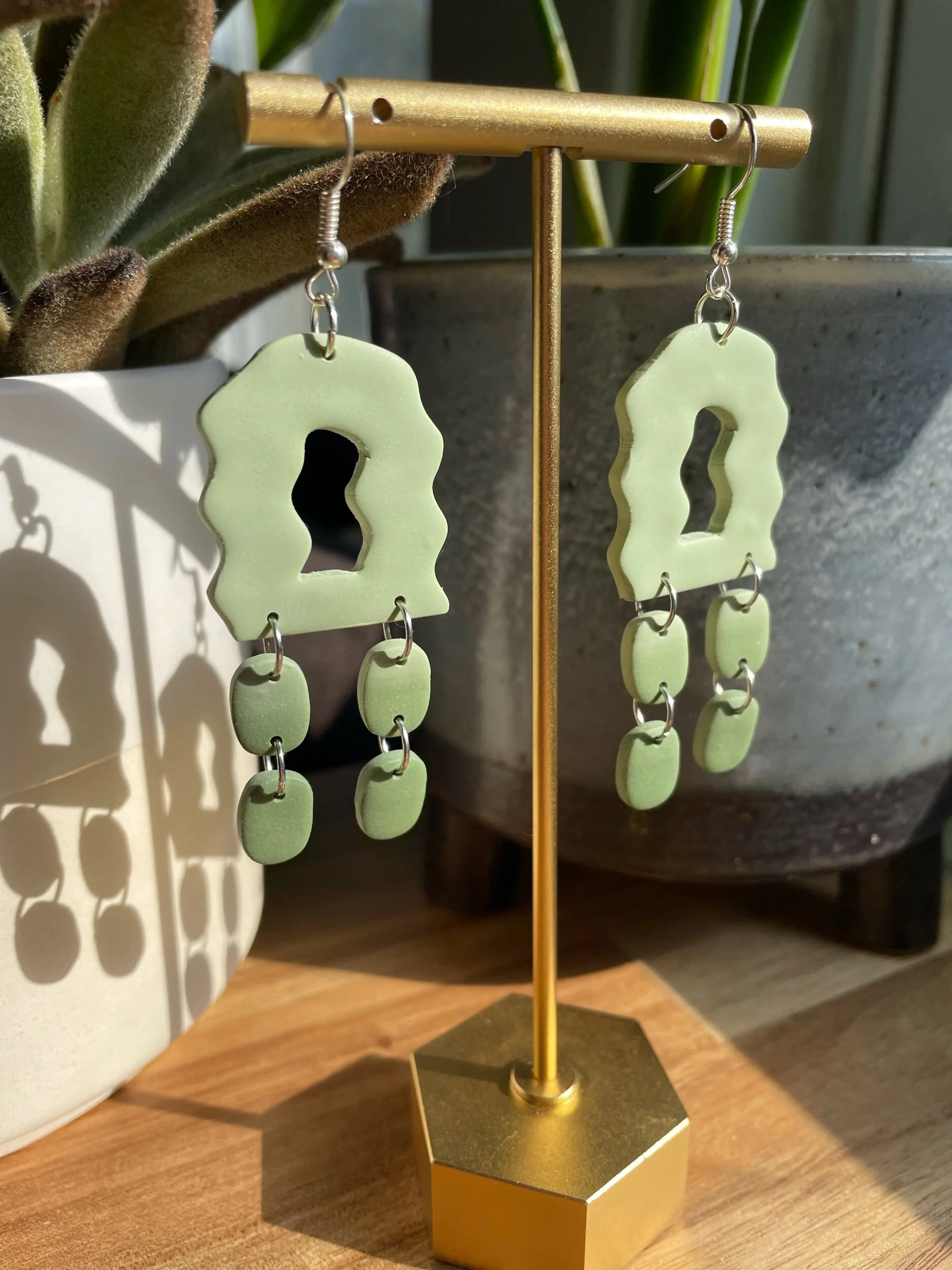 50BD979F-F900-47FD-9F80-84E1BB3DDC7E