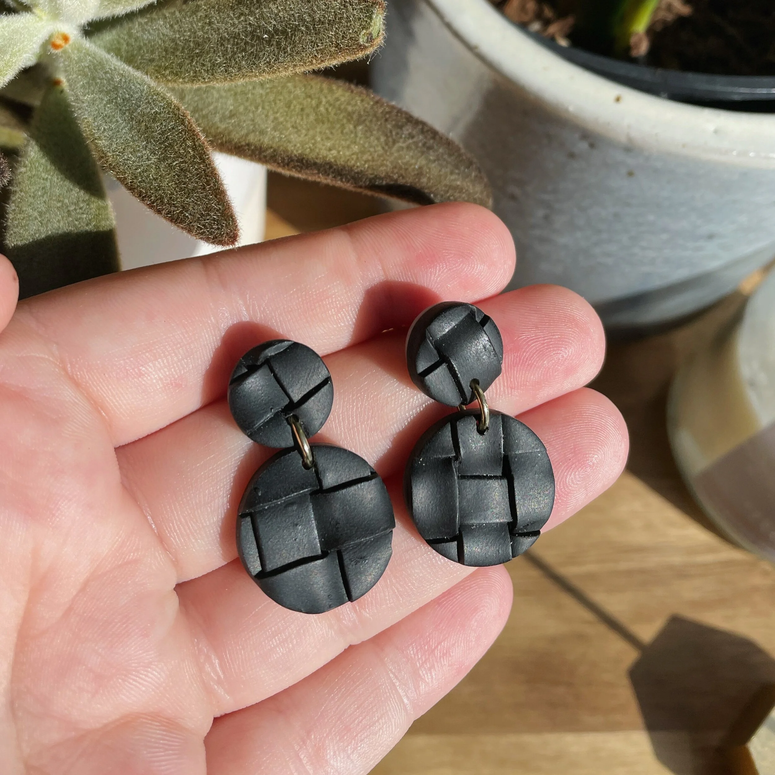 E87ADA75-68B6-434A-A9A2-13D20D17686E