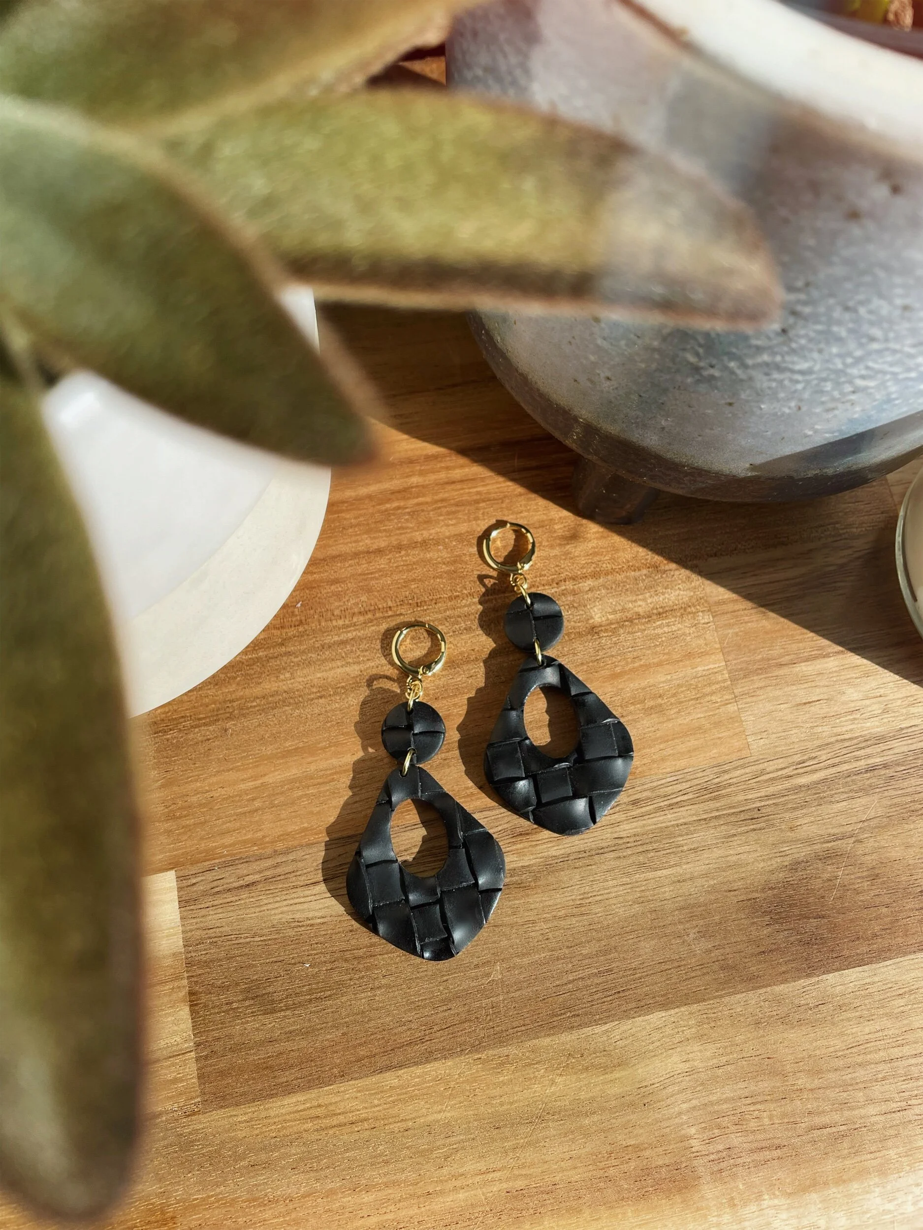 6F86BBA3-090D-4E79-90A3-3D28B9778CC7