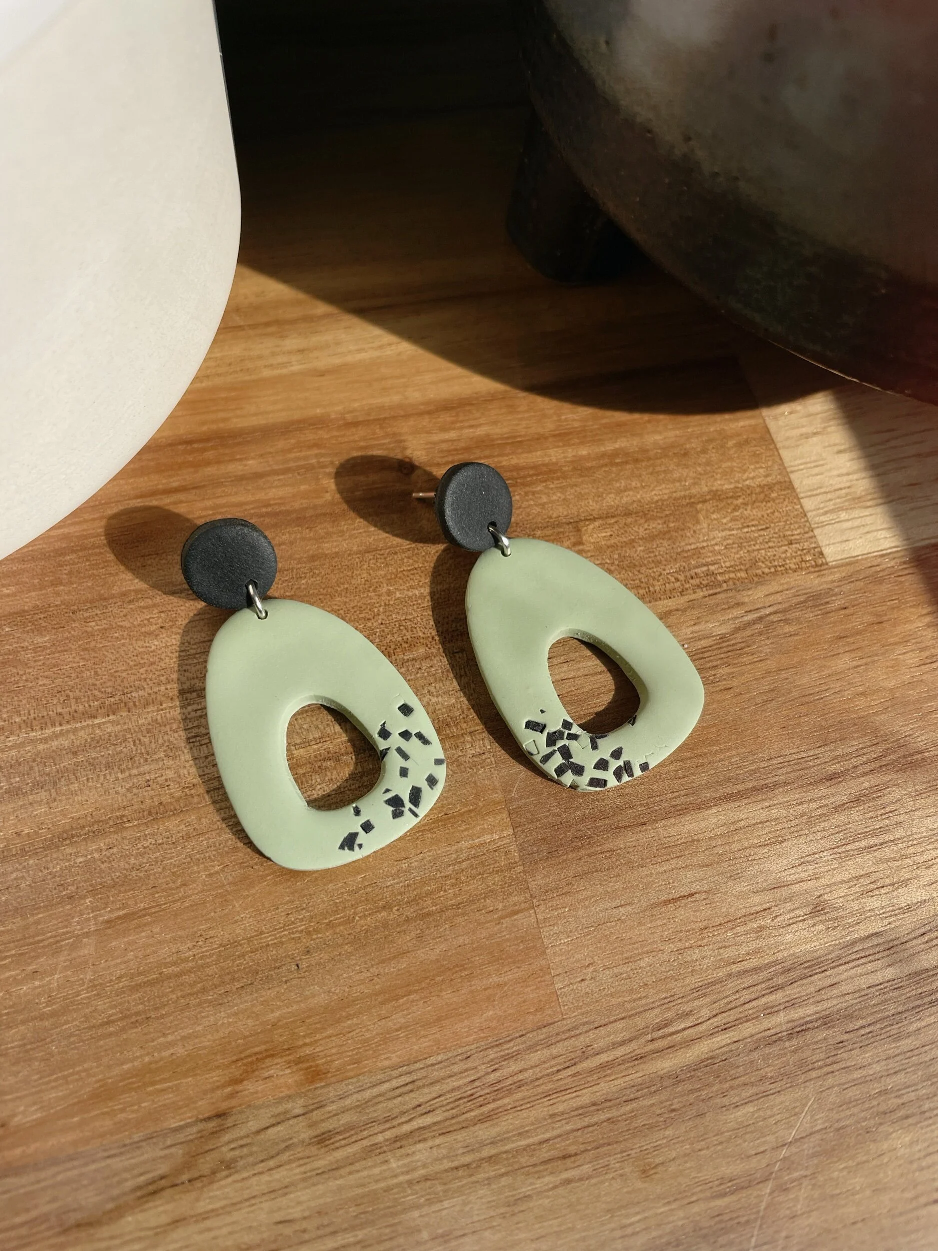 C41CDB43-B5ED-4CC7-972A-E6DA6A9DBE63