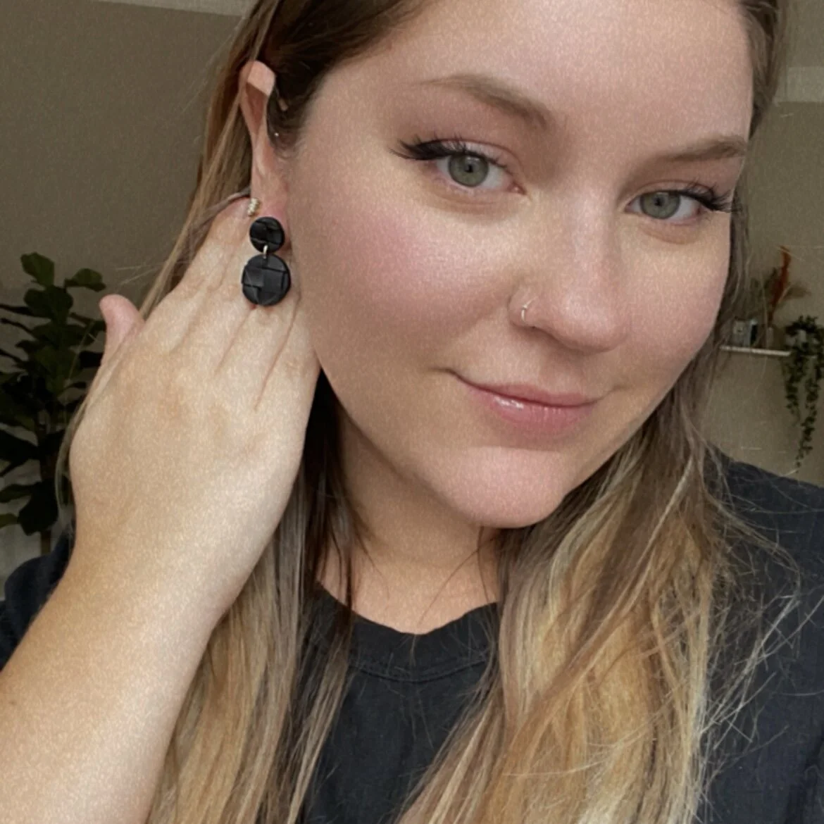 C977B8A5-91C1-4D96-B005-C33EB1B7B00D