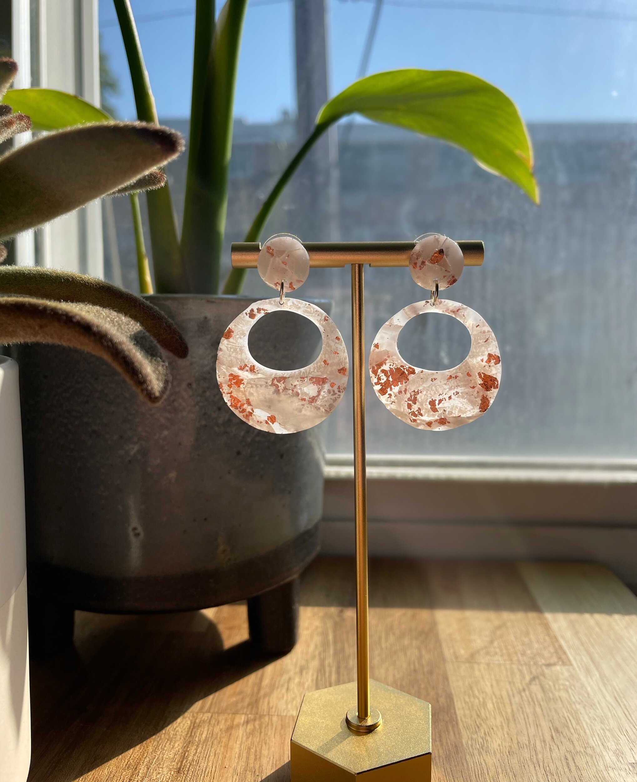 2F64C832-F7F2-46C9-BFA1-0FA51C76CDDF