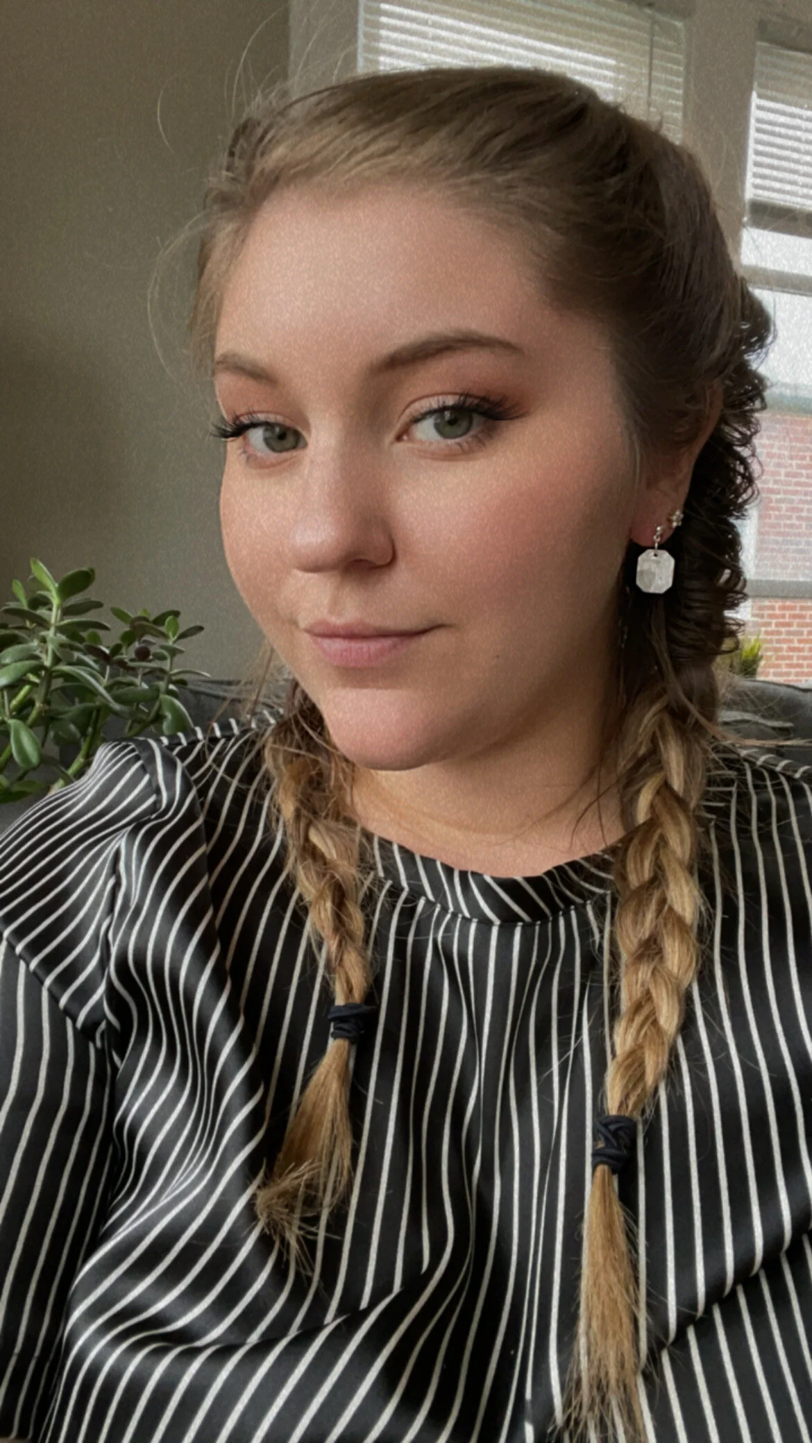 F17ABD1D-9007-4D65-964C-90FCDF2F6C48