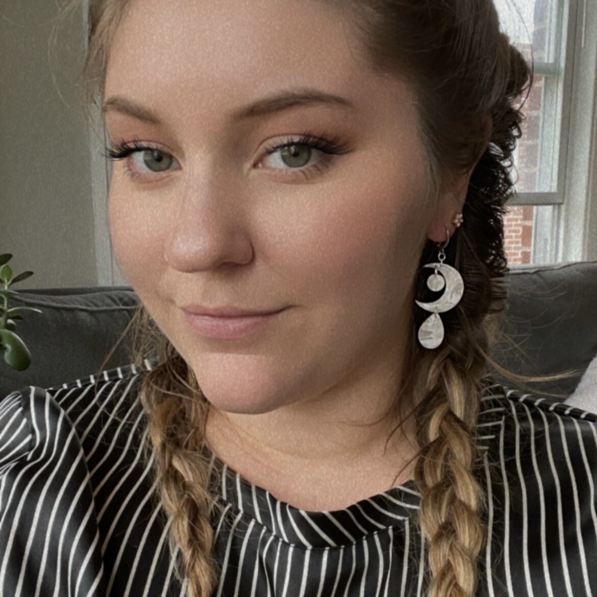 18D000D2-DDA7-4700-BCC6-6B794DAC58B1