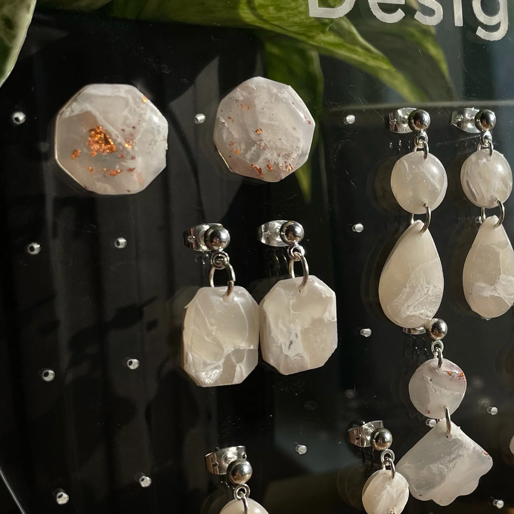 27B8798C-049C-4E66-8603-7B3A677C3A99