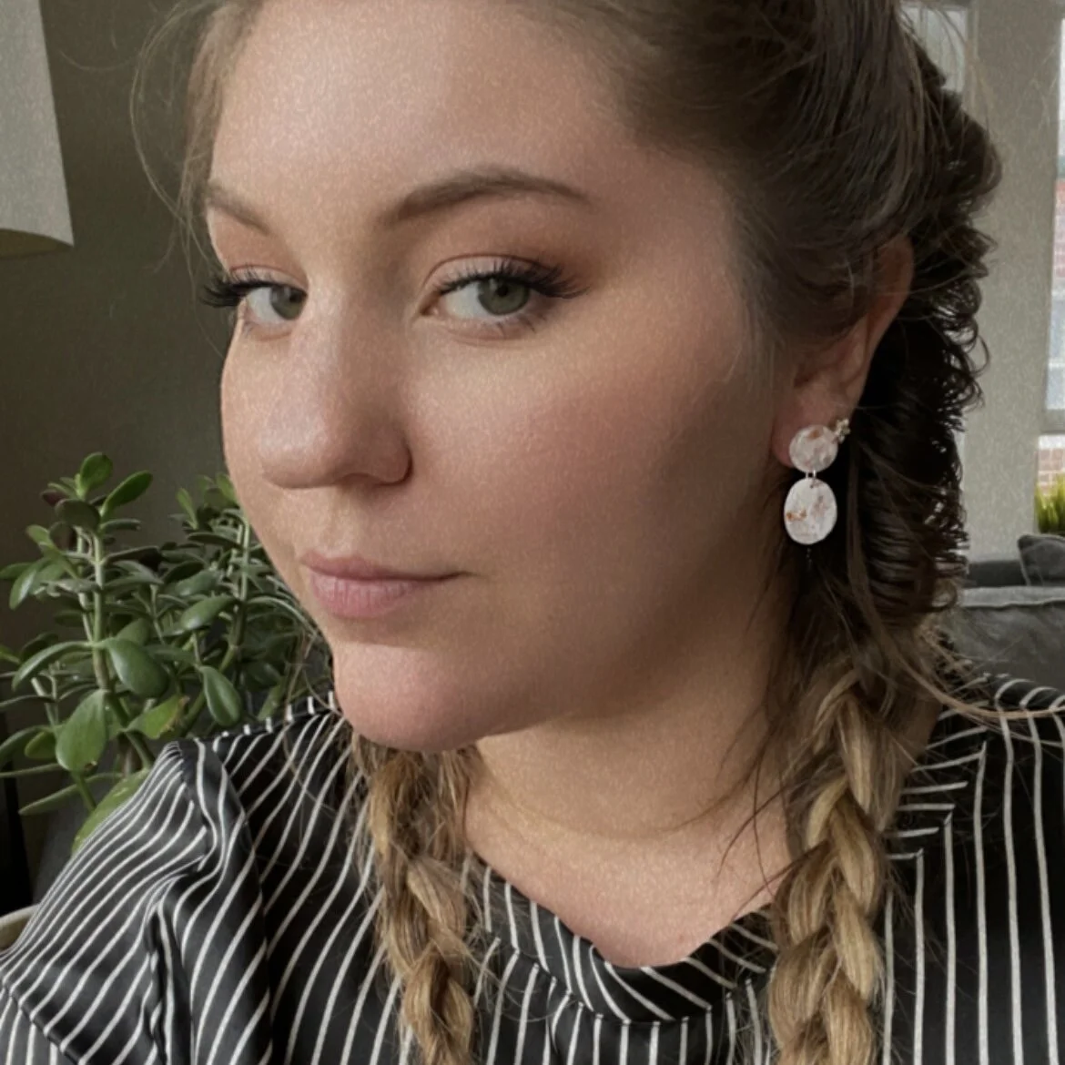 D729DEB0-B867-470B-B927-6254C72EEDC0