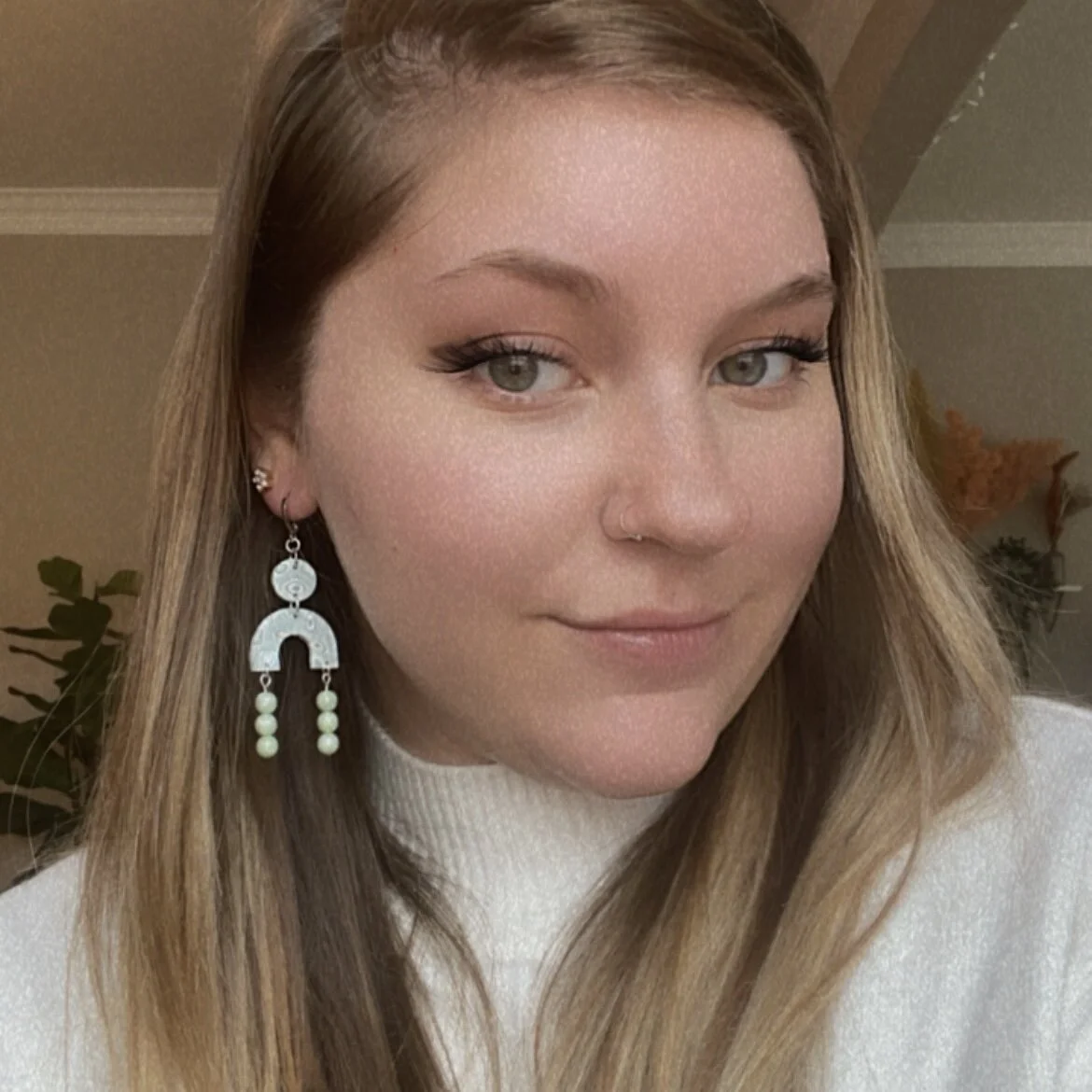 7CA22B8F-CA80-4606-B344-AD85B8FD7640