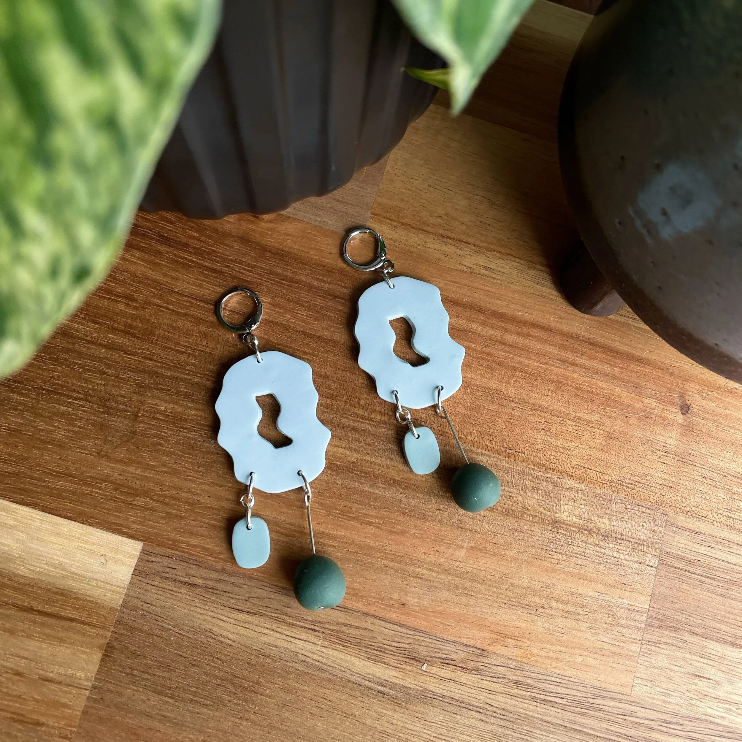 4CE44F62-04F4-4D3A-8FDB-632ECAF691DE