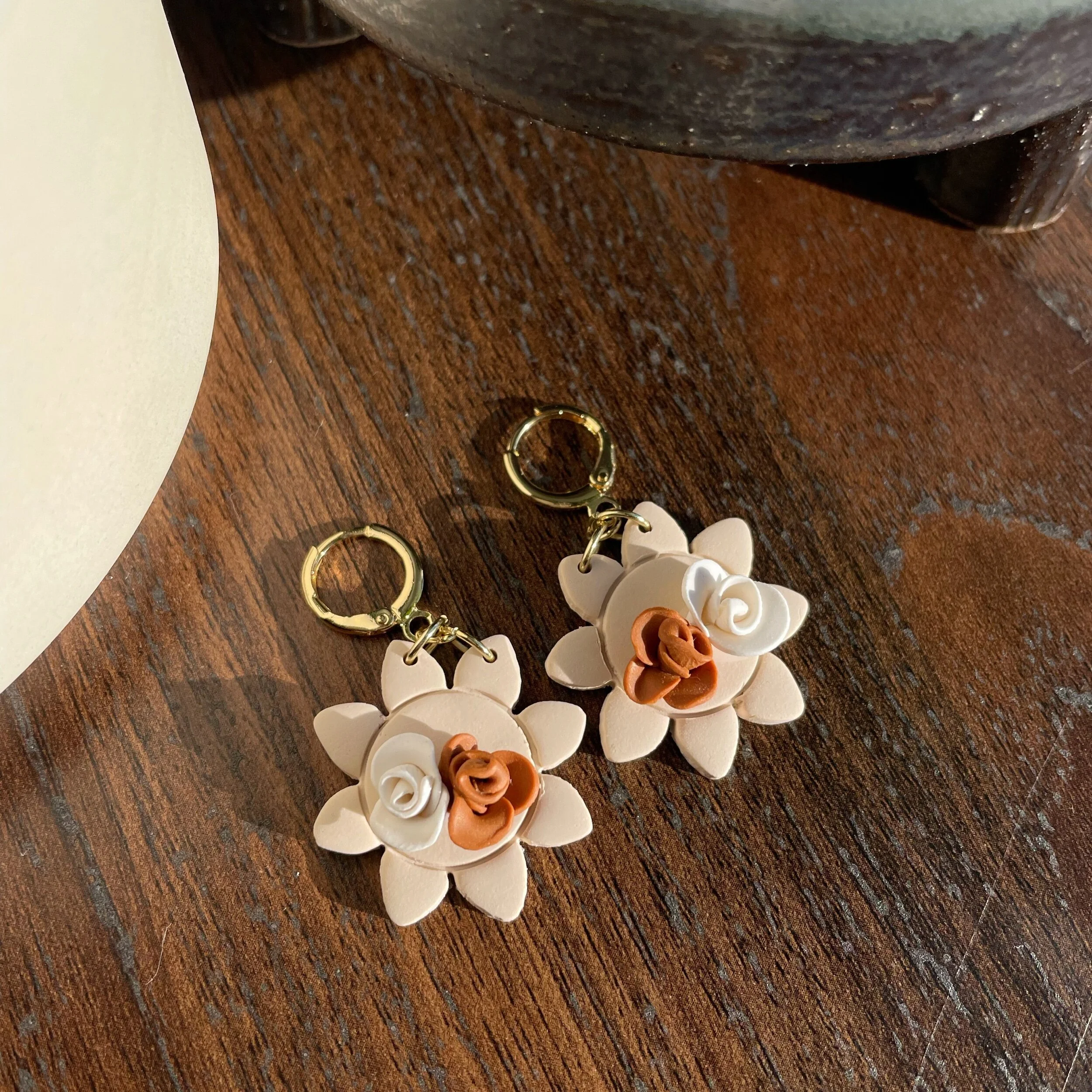 1741D751-74A7-43ED-9DA7-BA0844DA9903