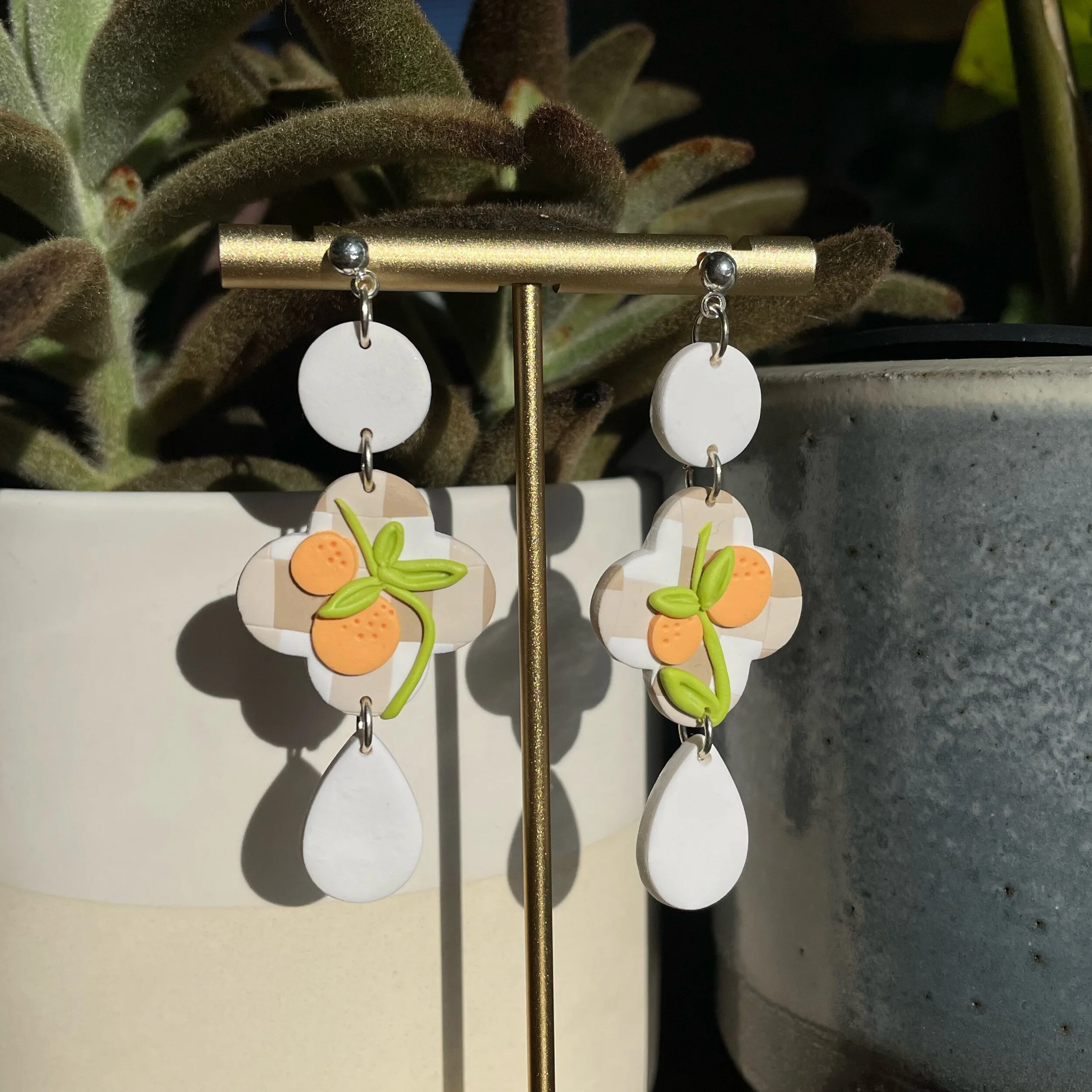 C0F43CA6-3983-4BFD-89A8-60C1DD027B91