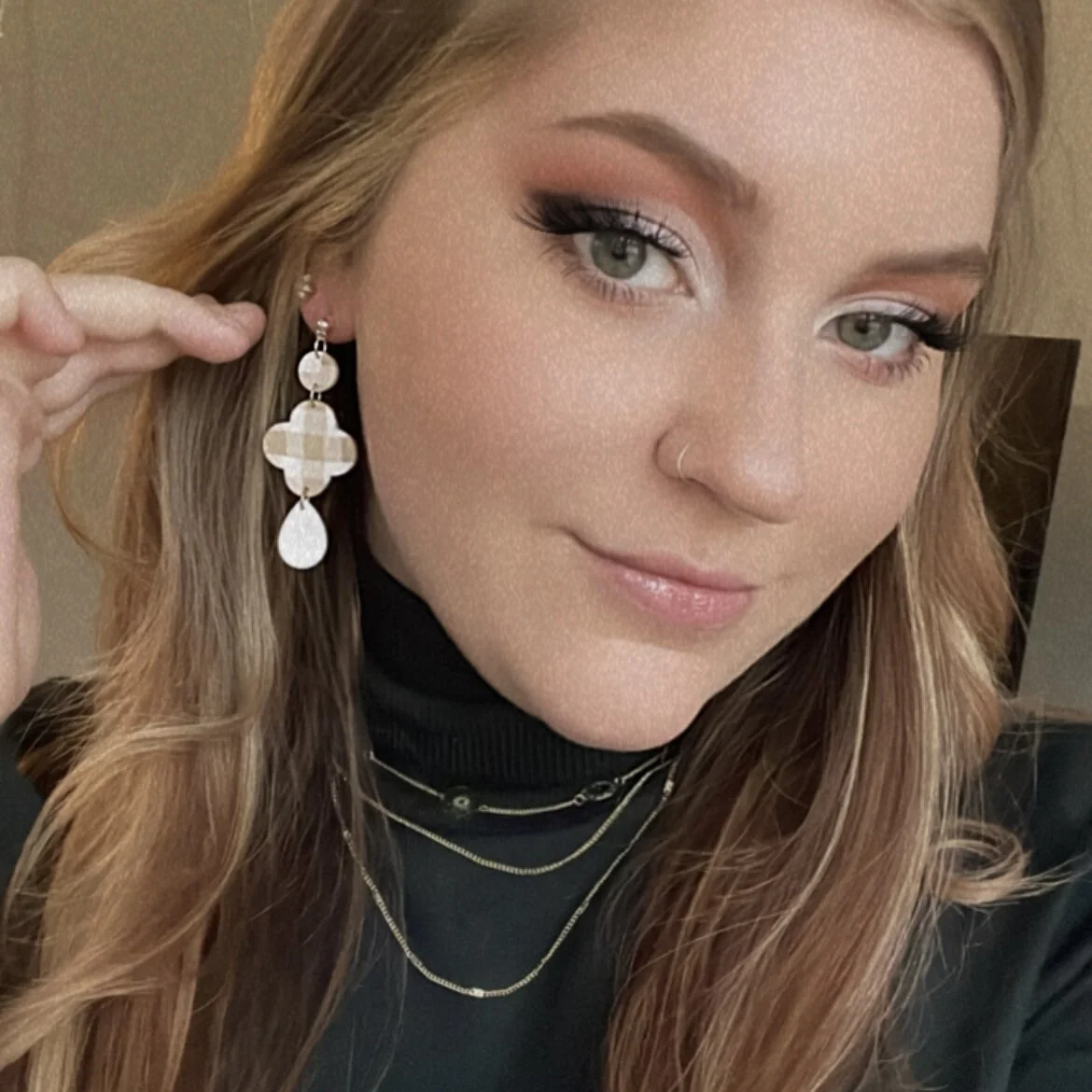 A0985A73-F40B-4870-80E4-284B1E11B60D