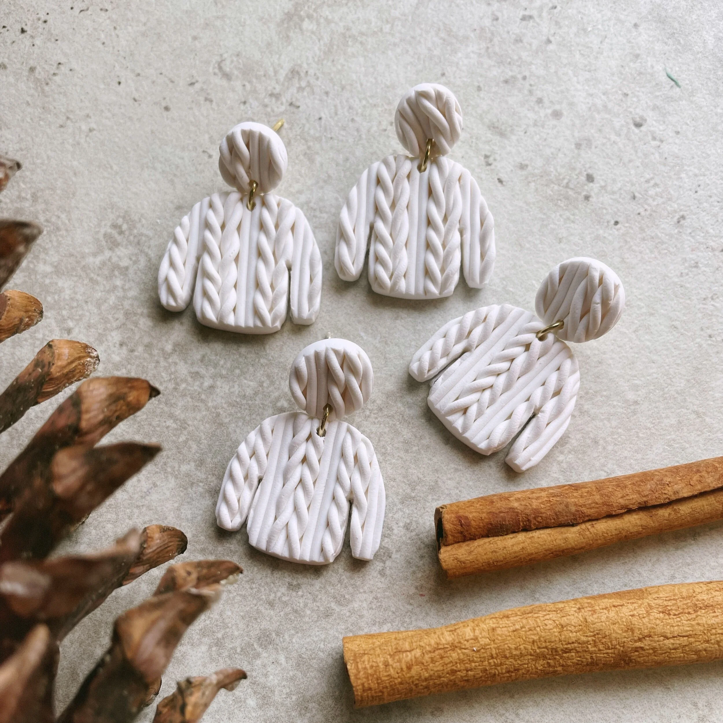 77245410-82CE-495E-9E2A-E5EF5E630149