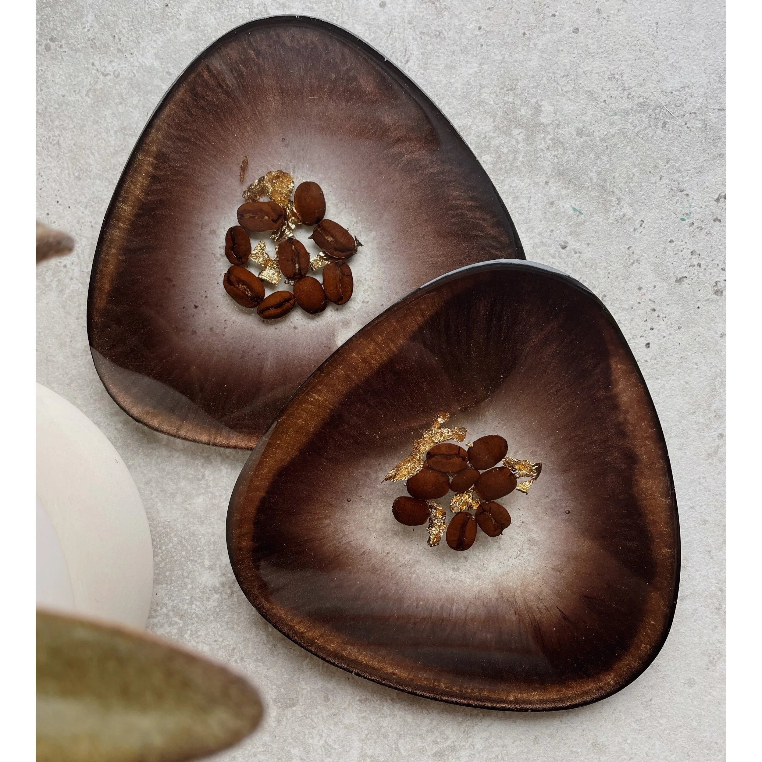 E5E2E7DF-939F-4417-957E-8F9E03831551