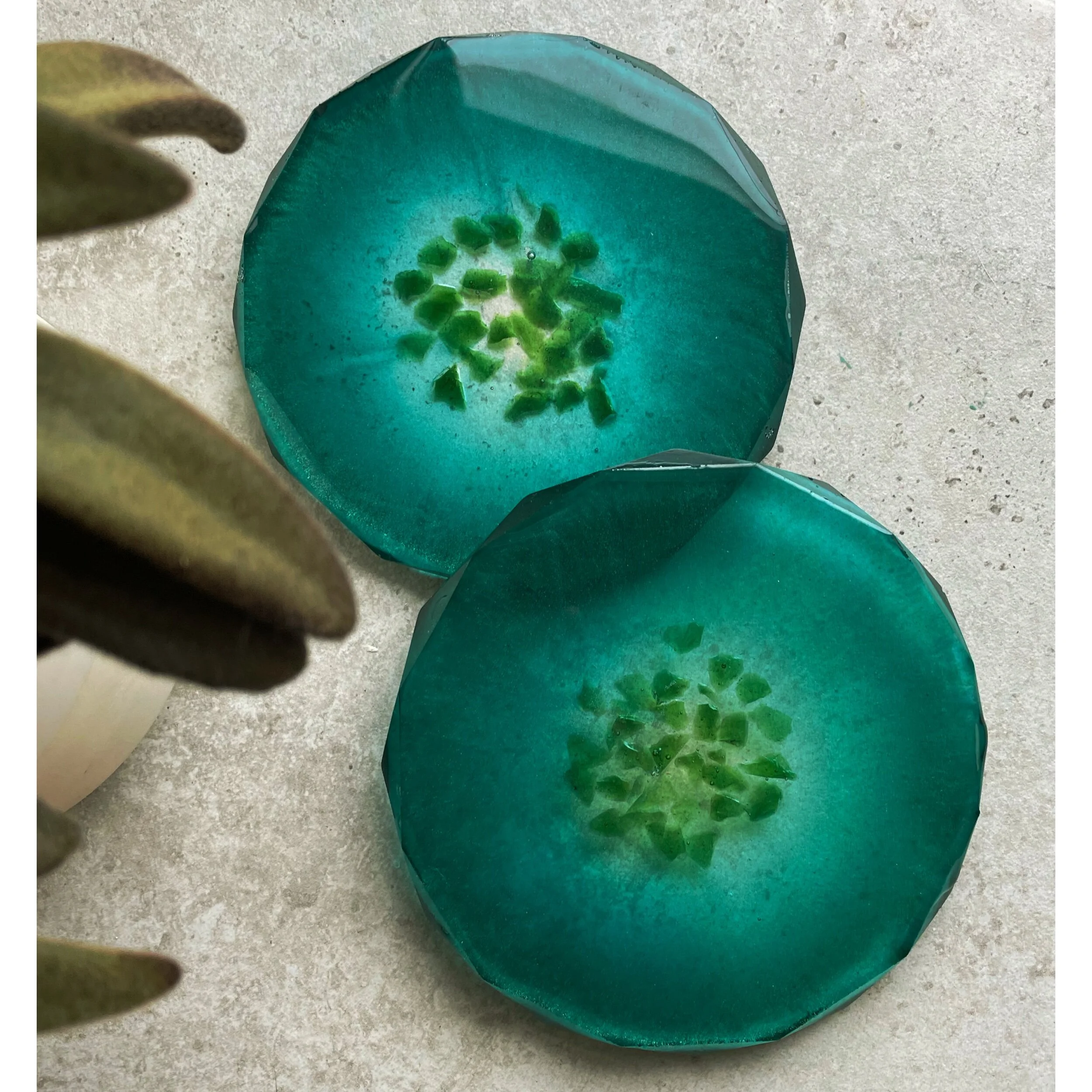 331538F5-D649-4102-911D-8B0AD5E088FC