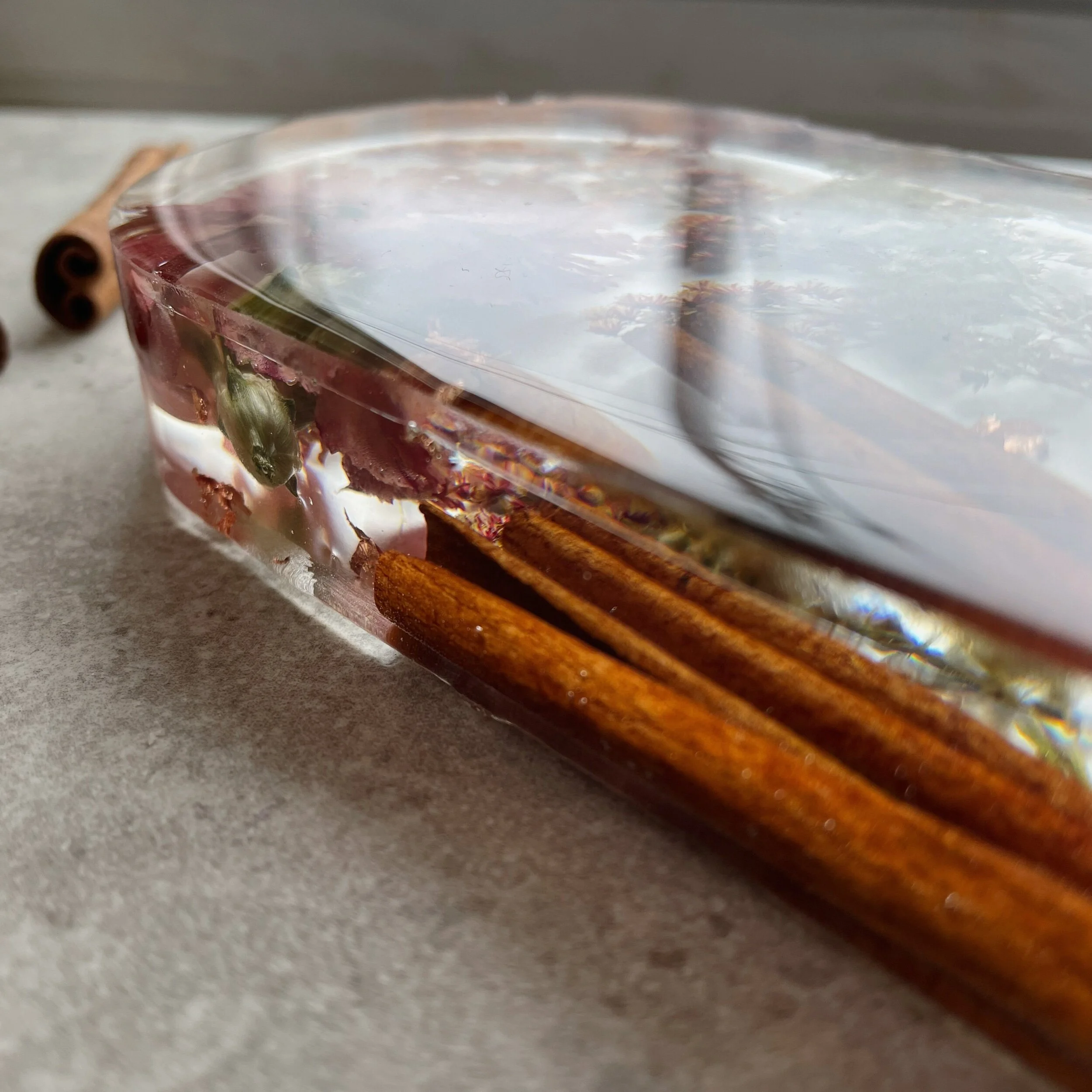 15B226E2-D4D0-44B8-A30B-A69D1FAD560F