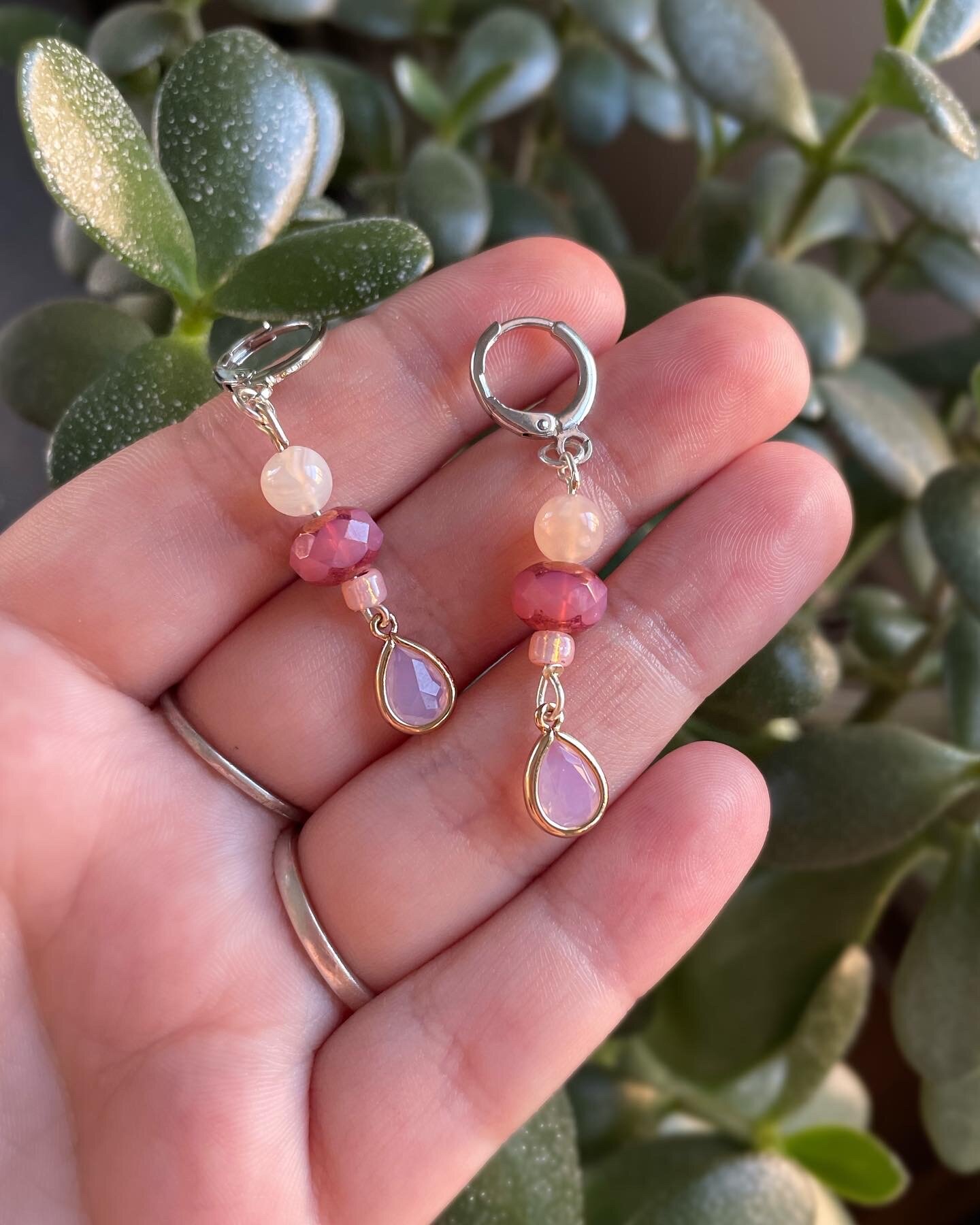 6EBF4F10-0C40-4BB6-A1F3-F145FFE66329