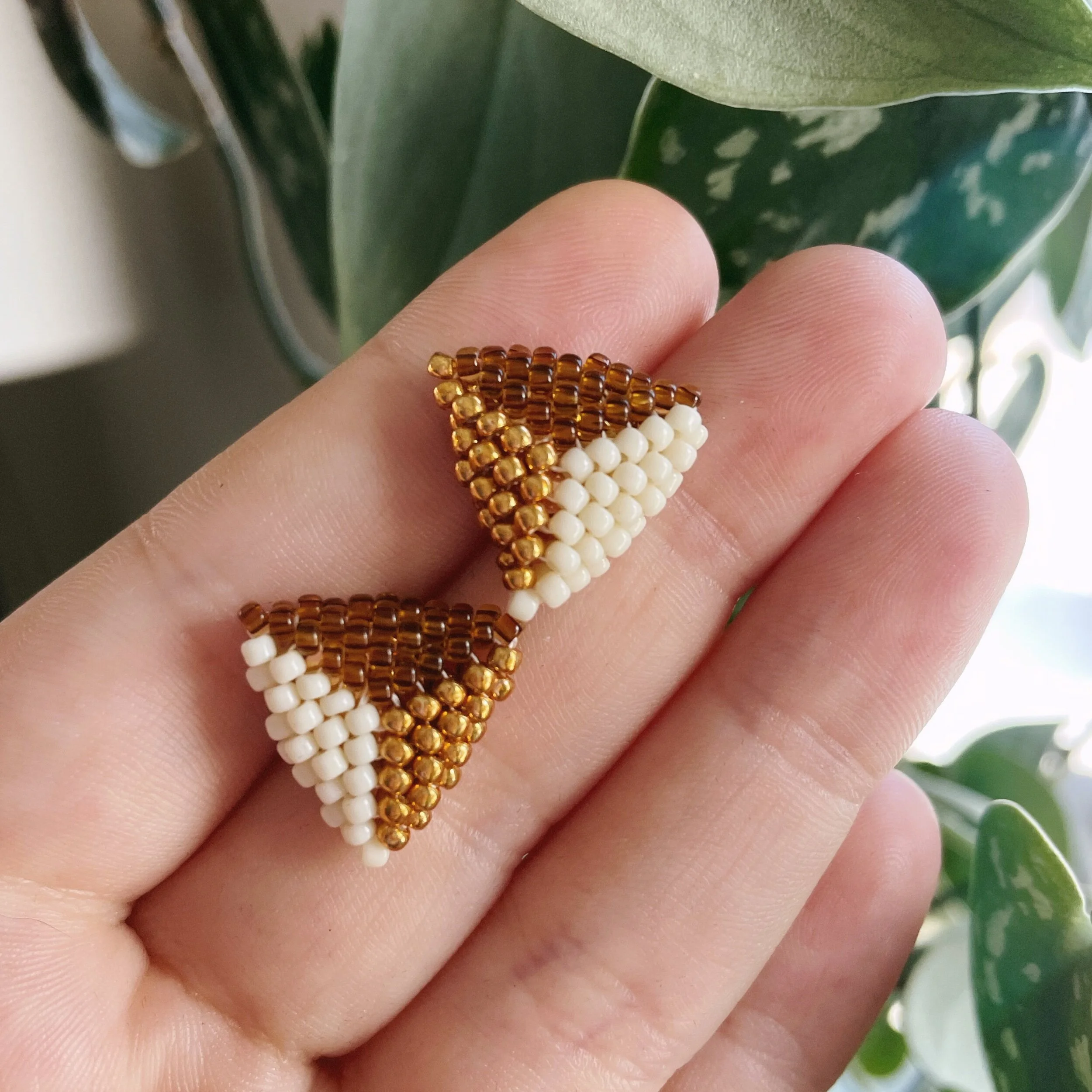 C61F8EB8-633E-44F5-BF11-B70305C65DD9