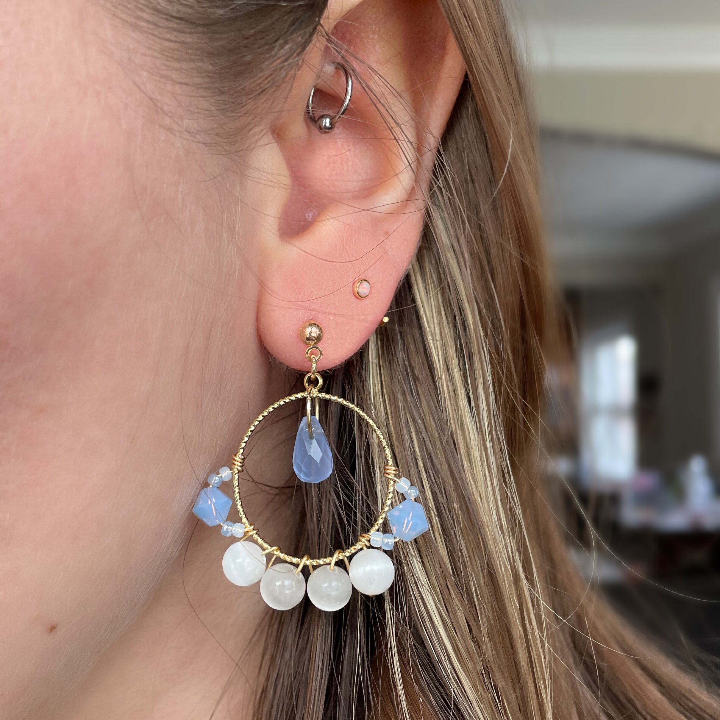 2DBD8A5D-911C-44A6-898B-1F495148151B