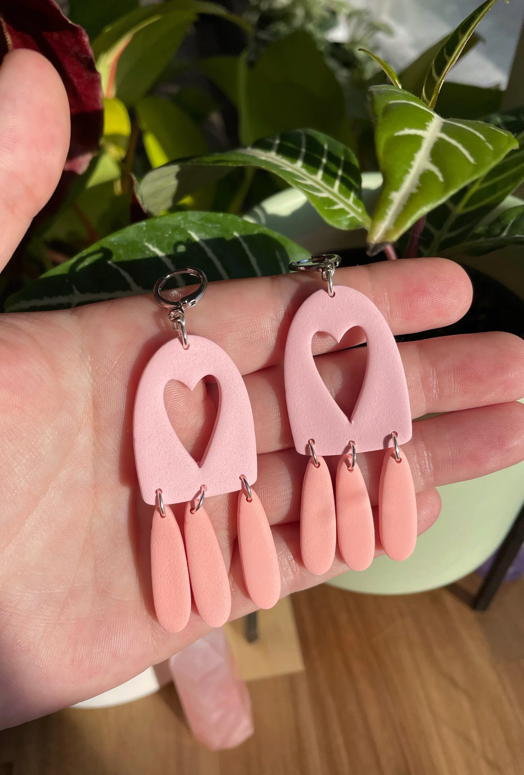 B0ABF629-4520-460D-800A-EDD40DD438E6