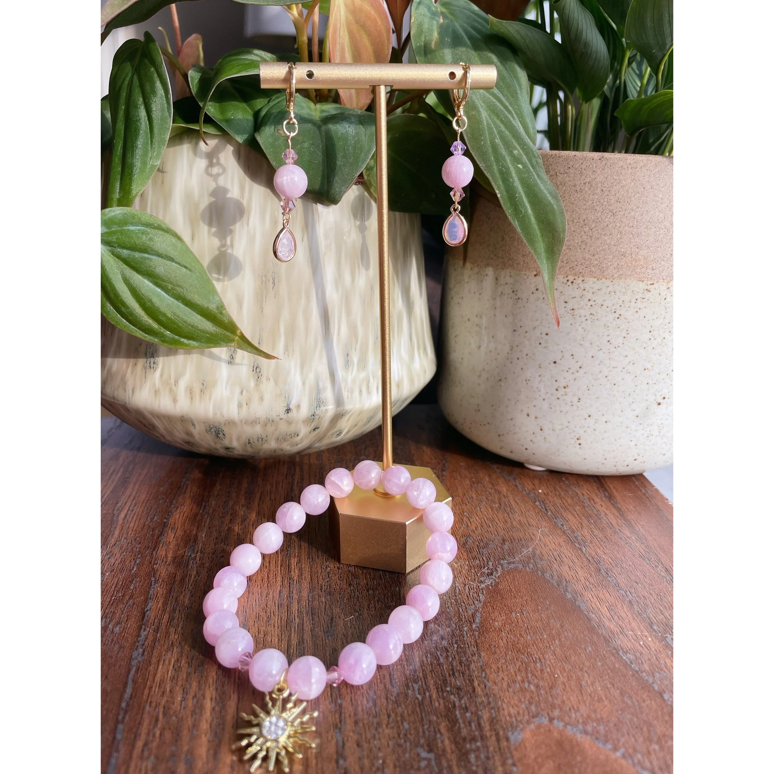 24058176-27A5-4C26-BCDD-037A5DB38EA8