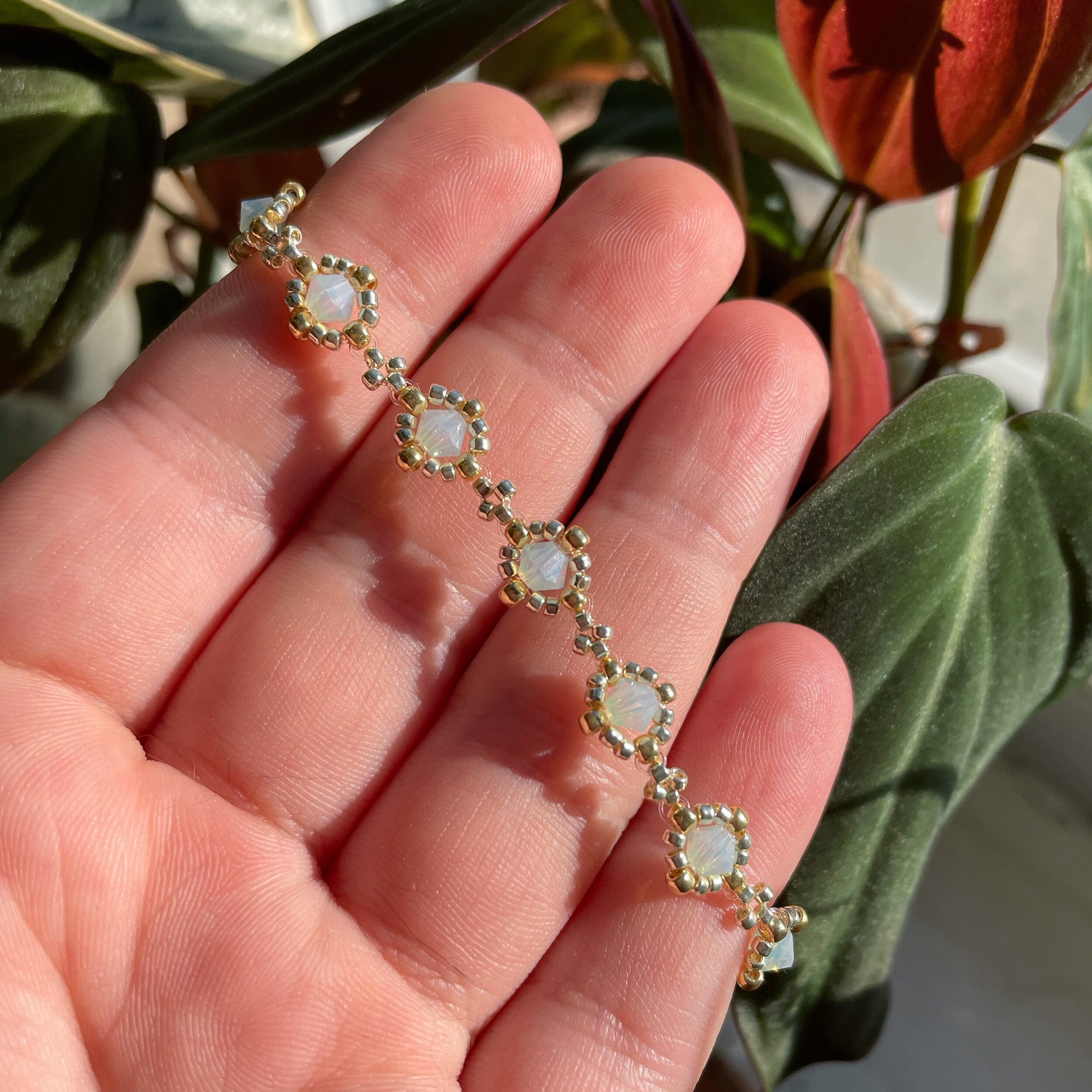 B4BA06DA-5AB5-4E4E-BF33-D3A9A248C84F