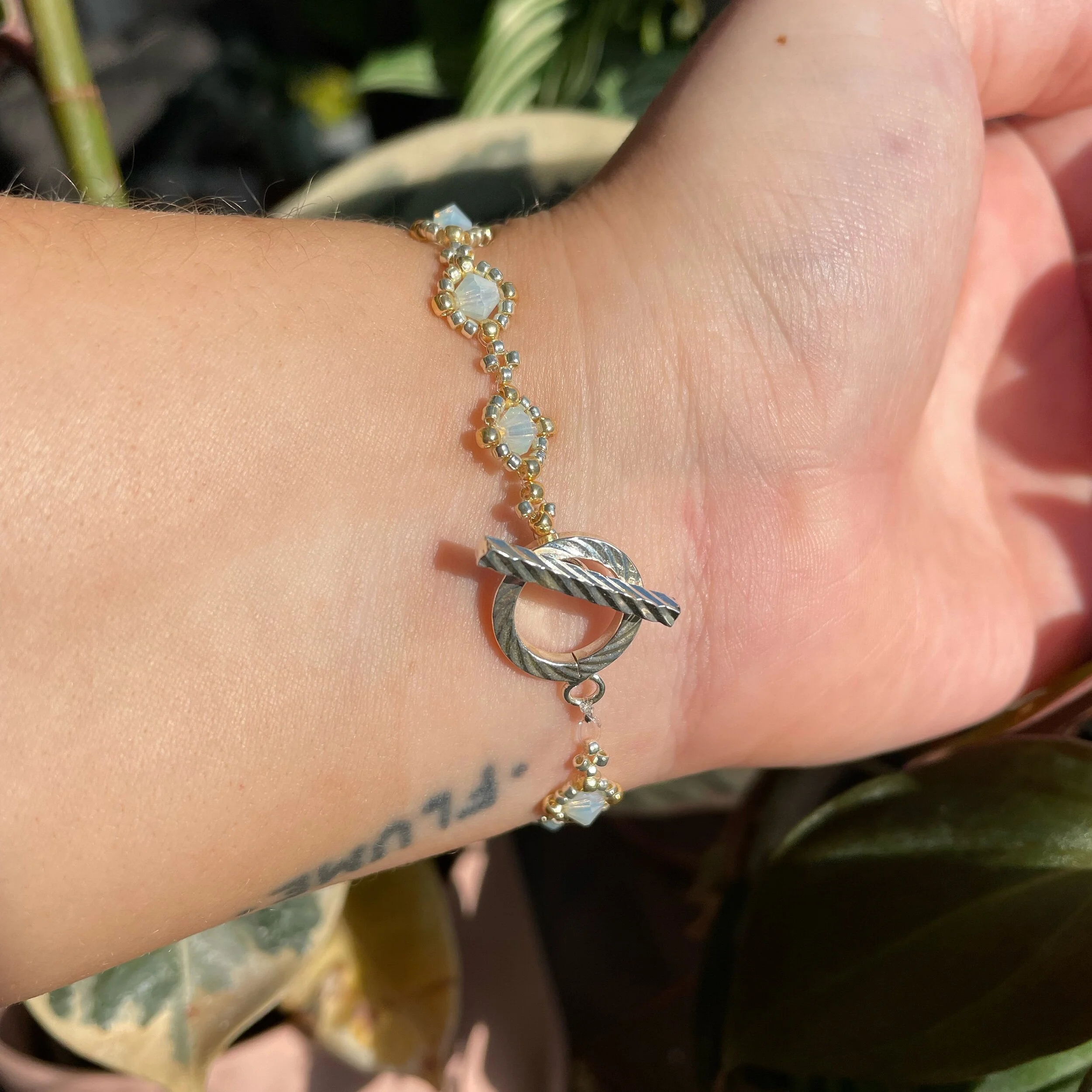 AE1C80FD-ED20-4D20-9C35-76A2447D89F9