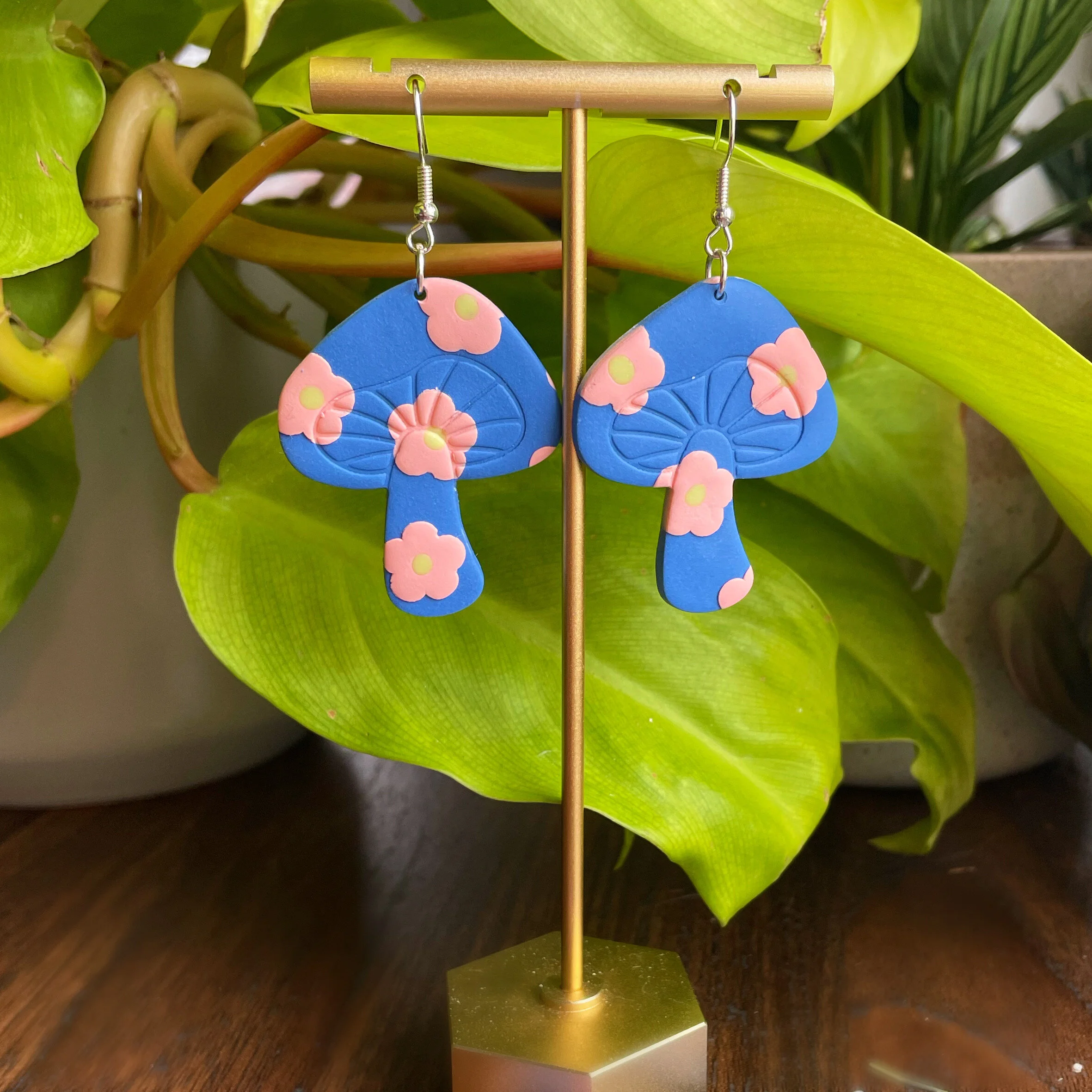 3978AE81-62E8-4B17-923C-51440BF54A00