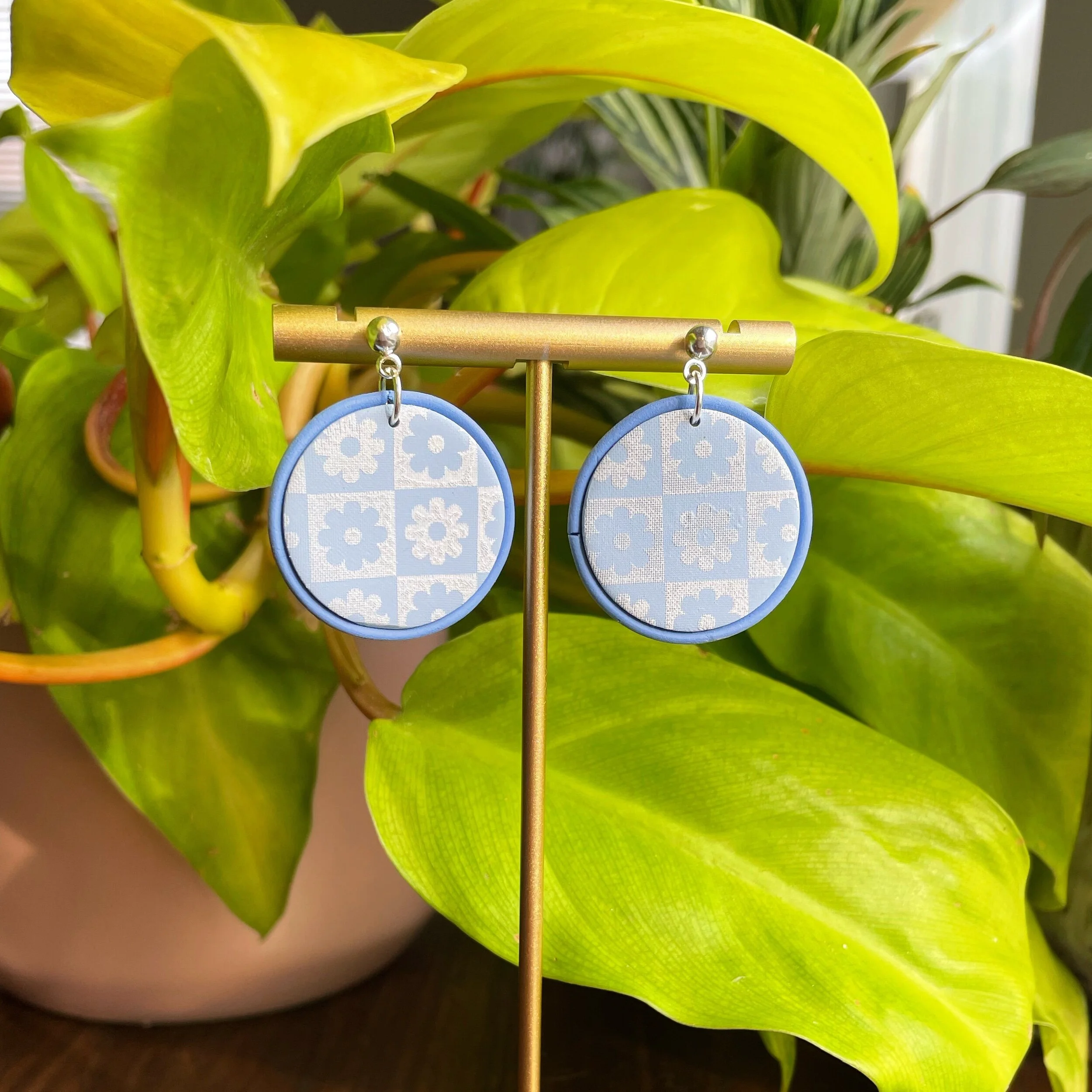 97CCA79E-D3ED-4B55-A206-CDF1DA09144D