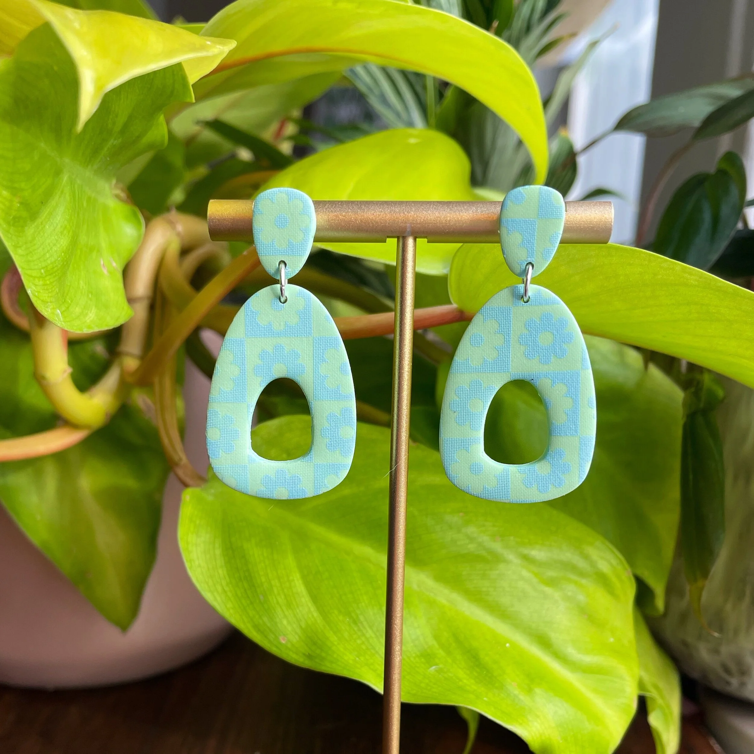 26C94155-C79C-4133-BC75-DE31E1DF77C8