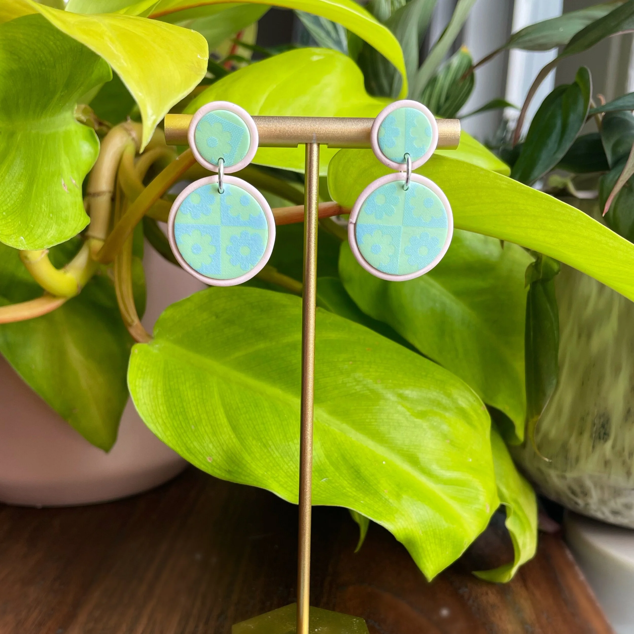 7D99A59B-9B04-4724-BE62-A2F74F7D9A32