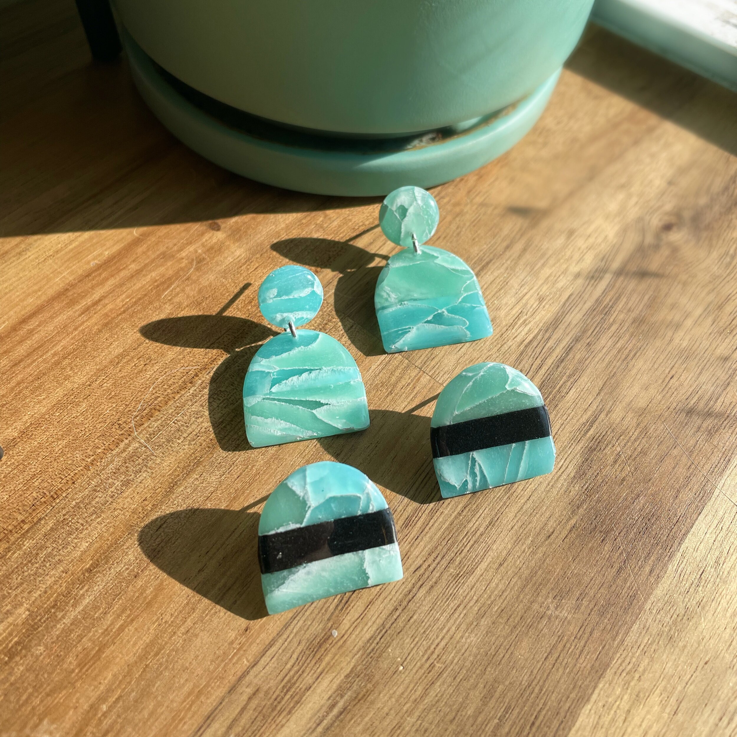 21201629-D24B-4A46-A1FB-061D0166DD14