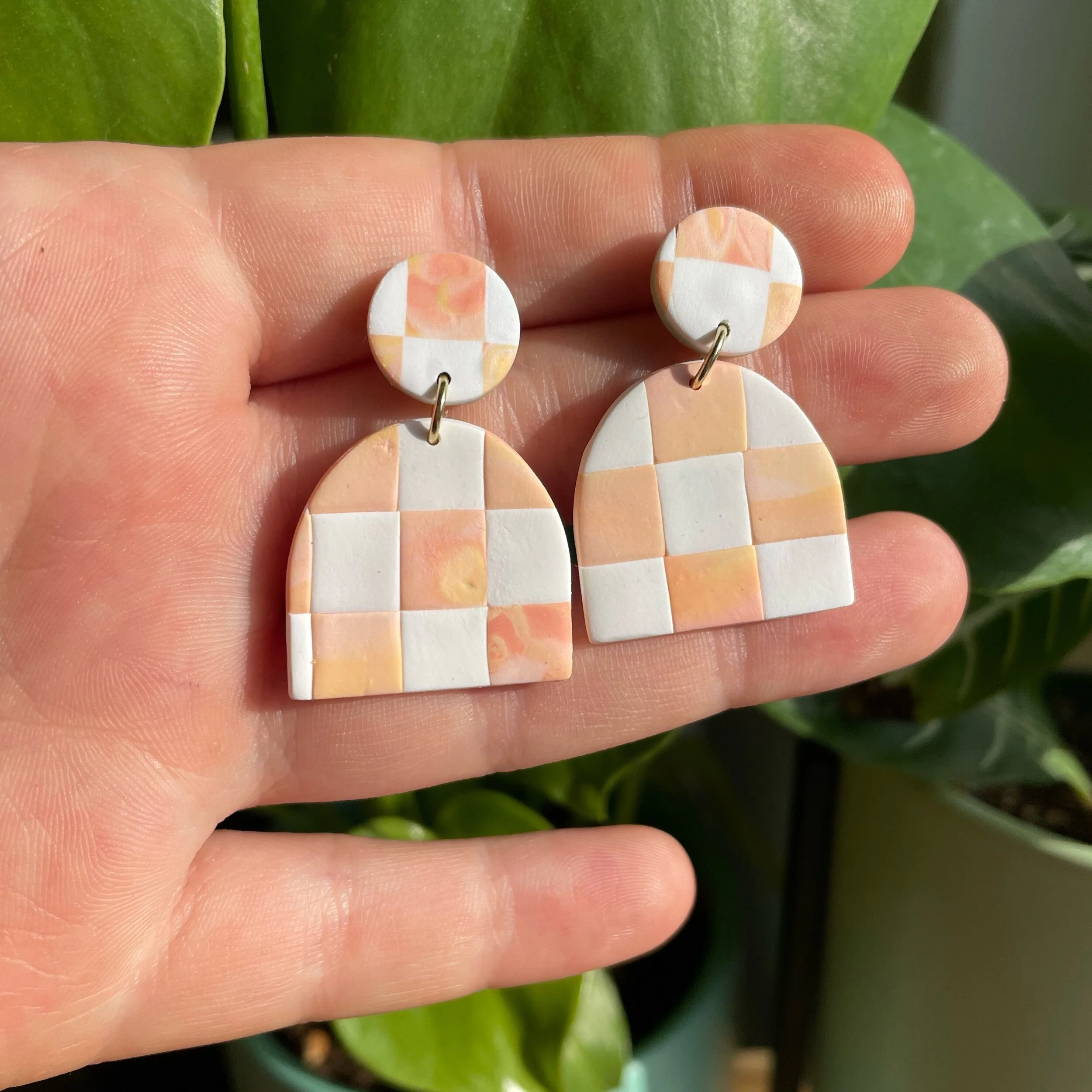 7E9FFFF8-277D-400E-8DFD-E49F8113BEE7