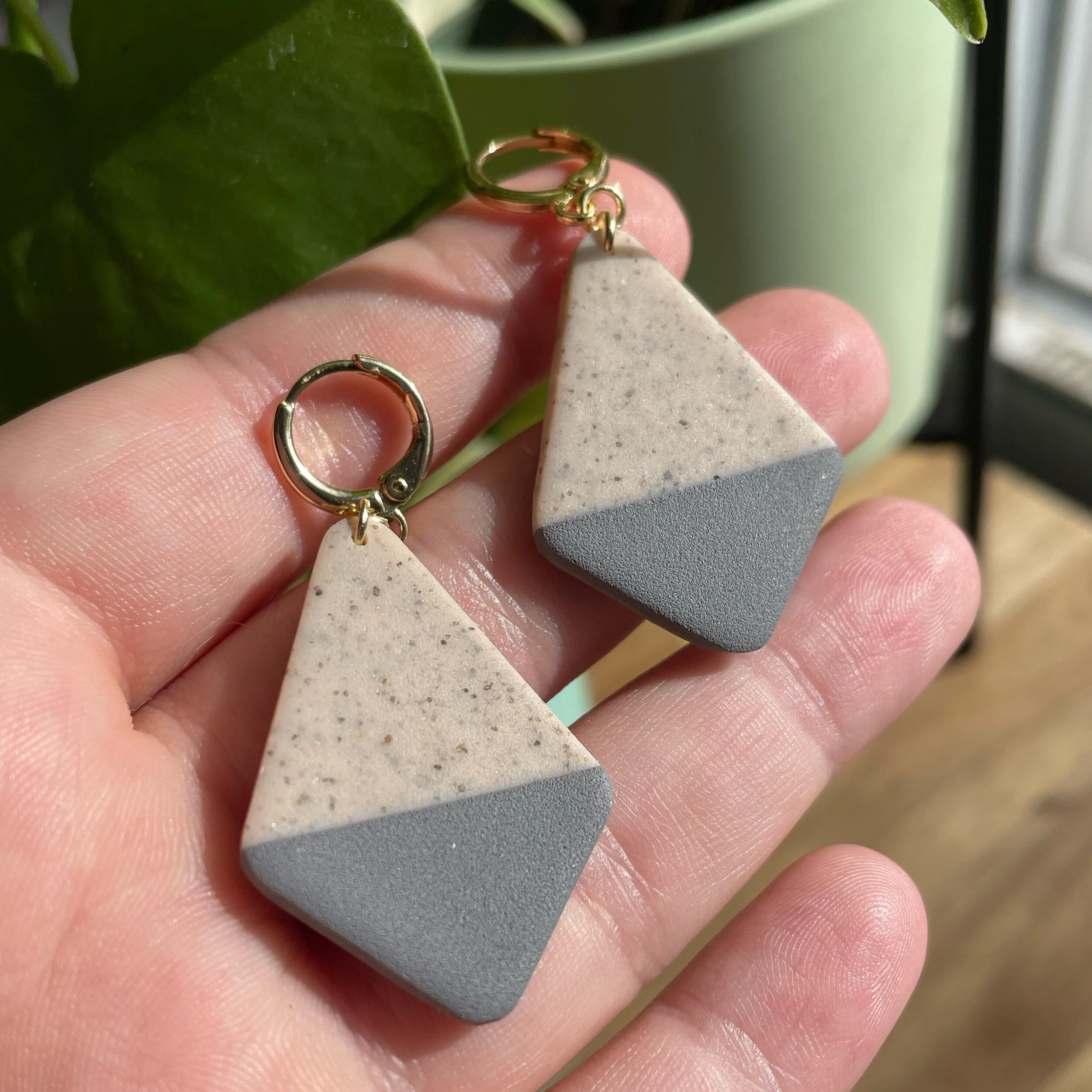 34A1B5E2-7235-420A-A153-069DCAE162B0