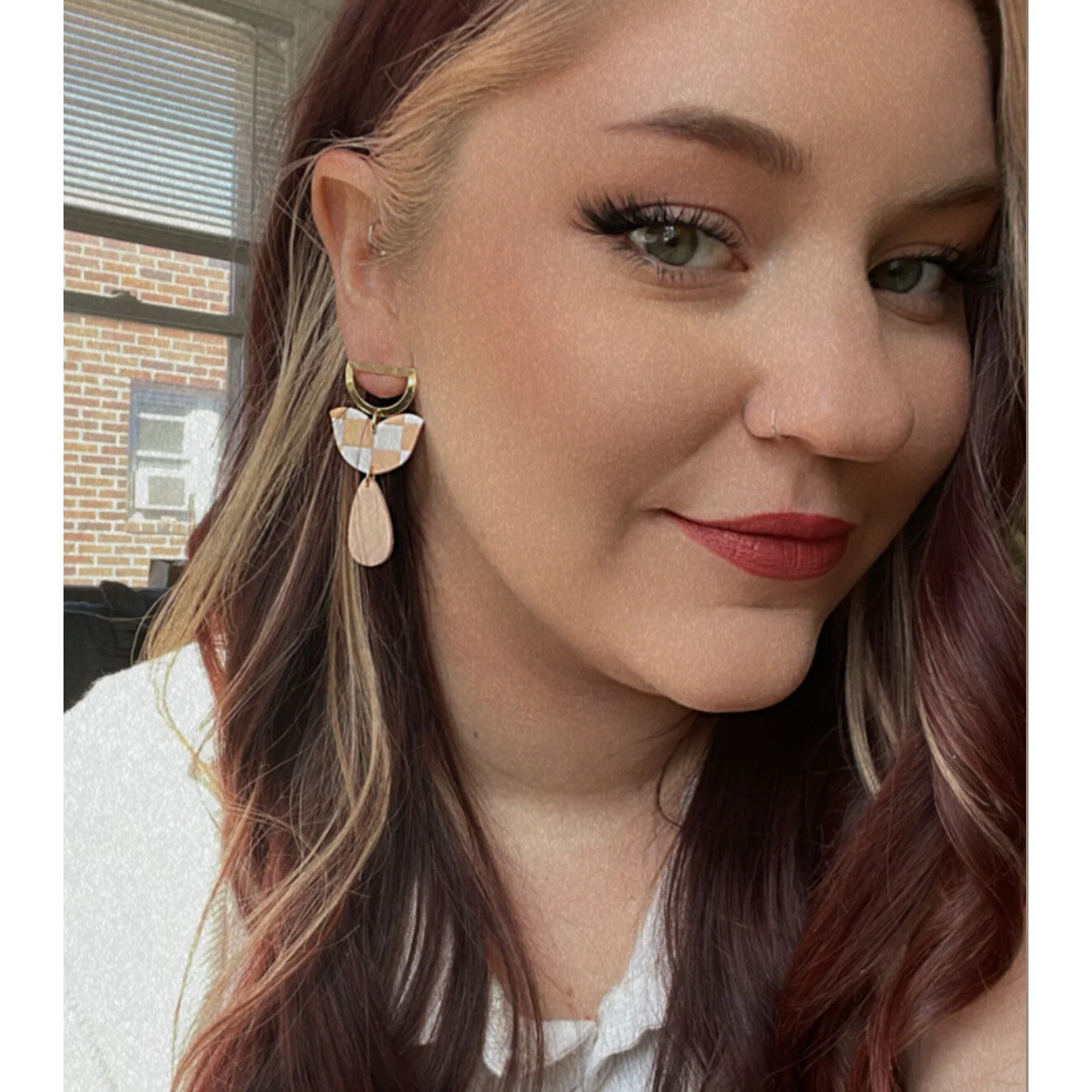 613C21A5-1F74-48EE-A8AB-6088F0F38DEB