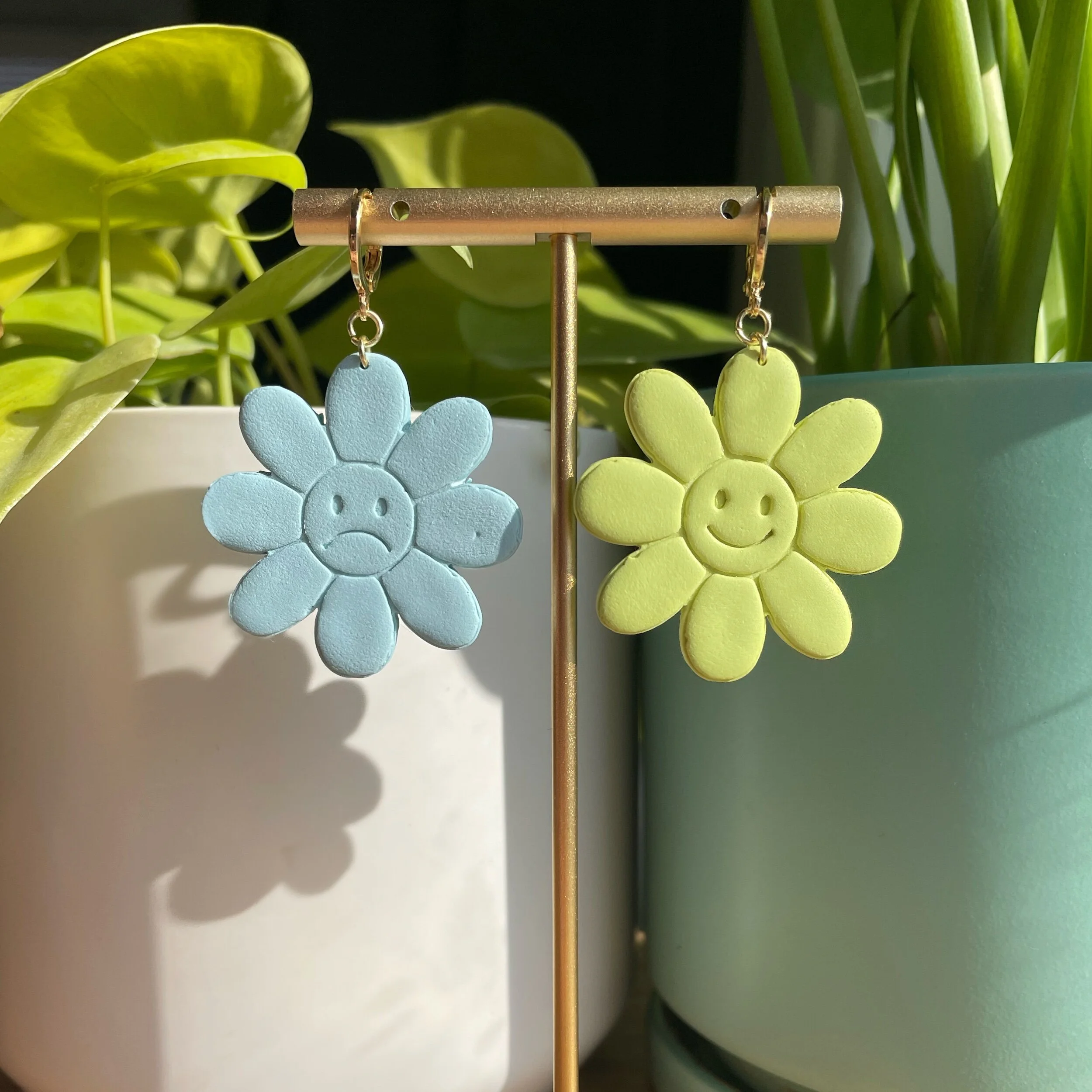 29AC5DB3-219B-43D3-AB5C-644D1EFBE58F