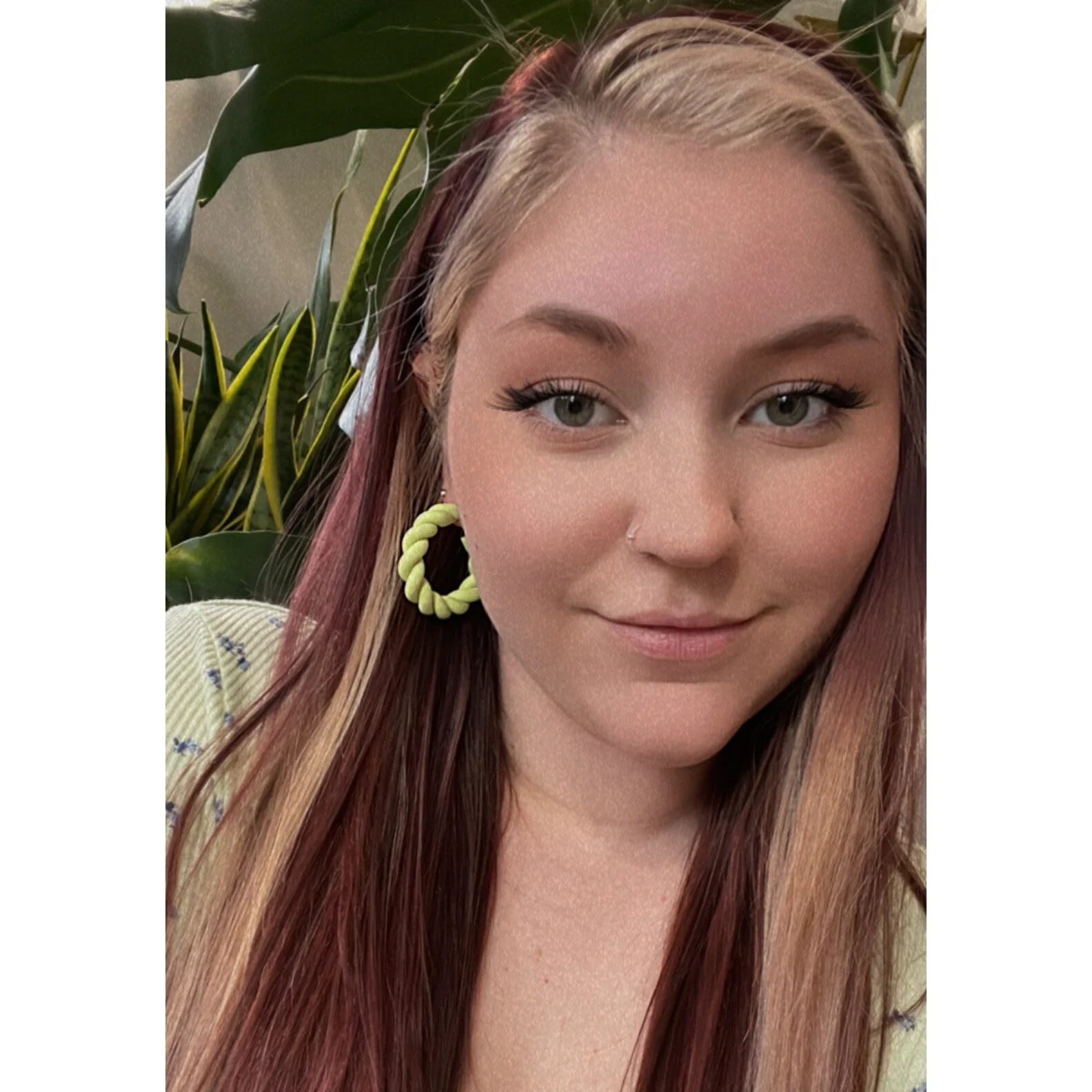 D89425E3-F484-4368-8B76-27EFCFF2806A