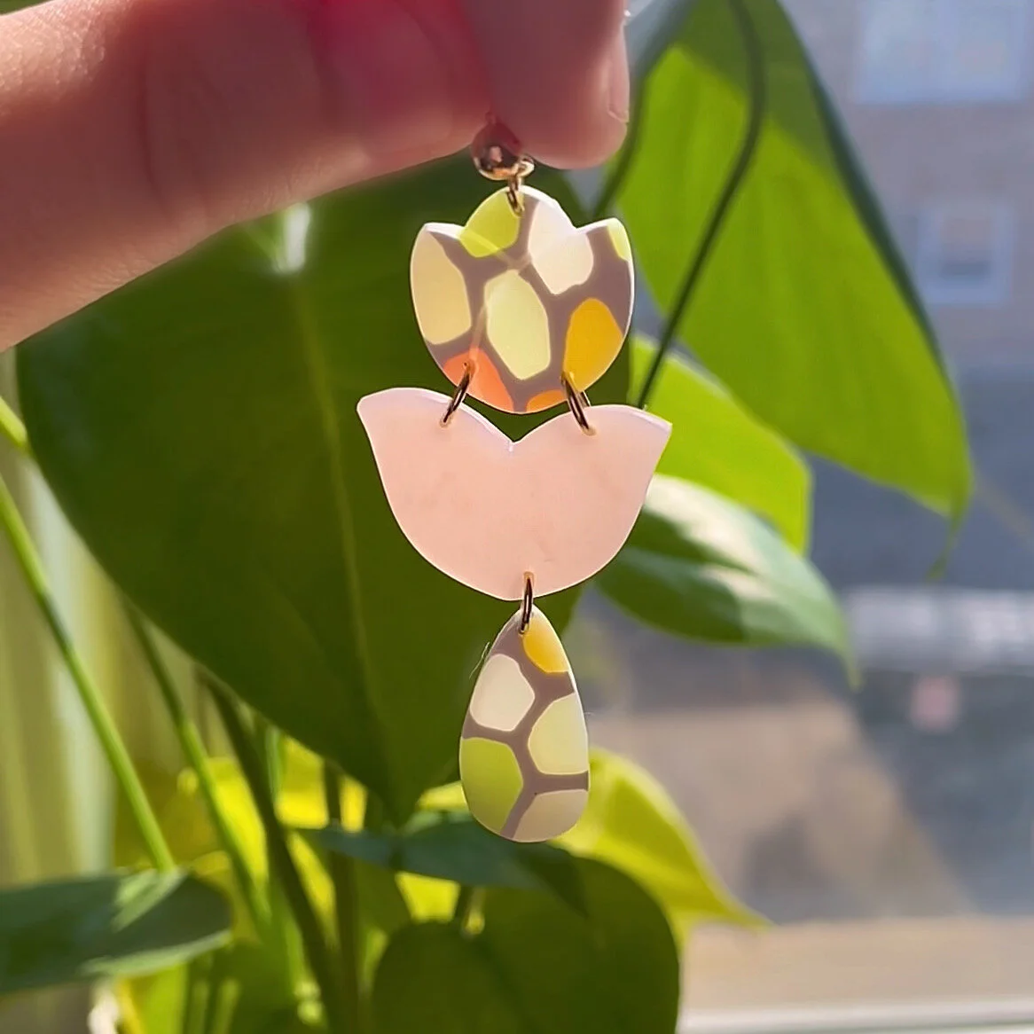 E624AC9D-742F-4C21-BD77-A00C9E3557E9