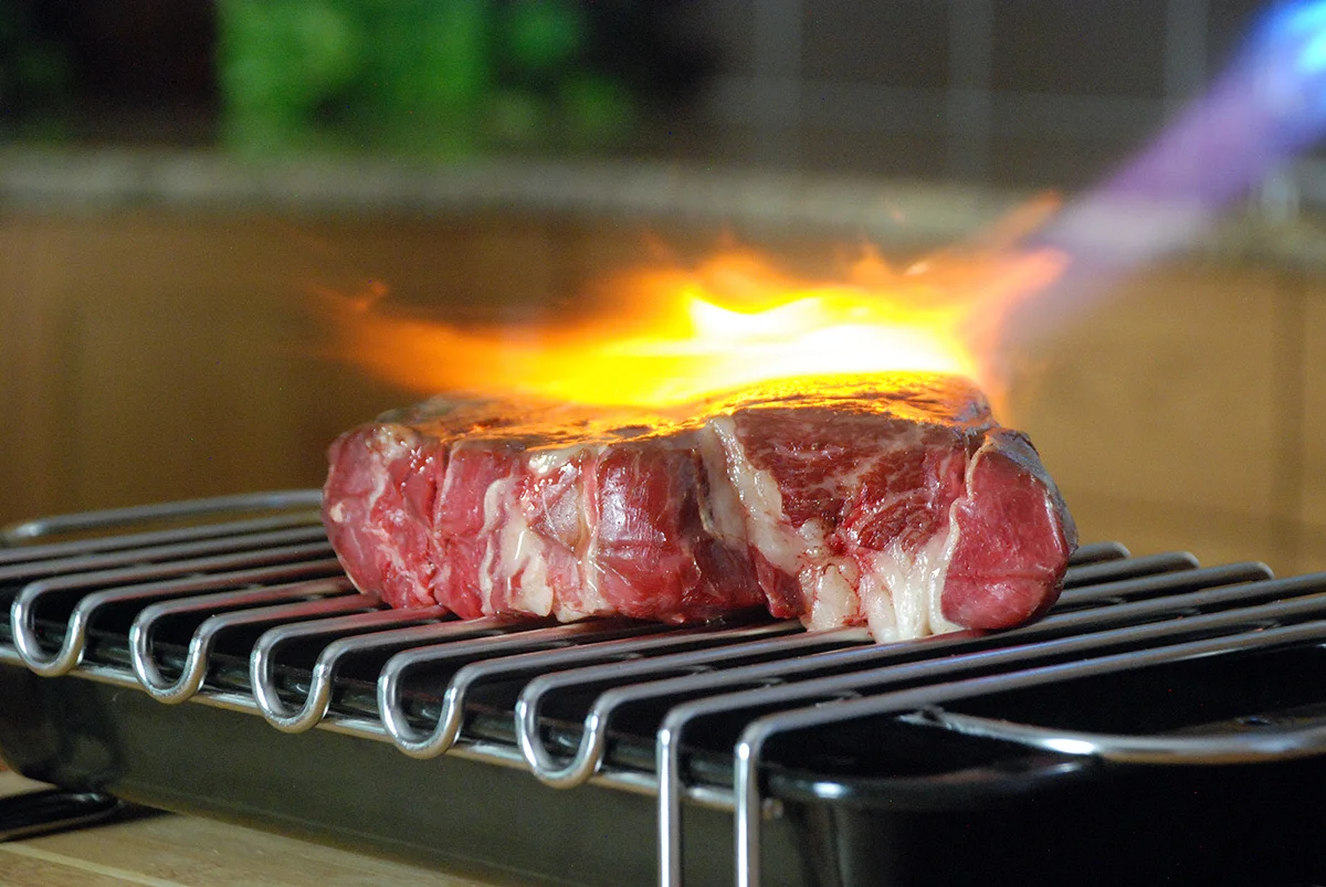 sous-vide-searing-steak-front.jpeg