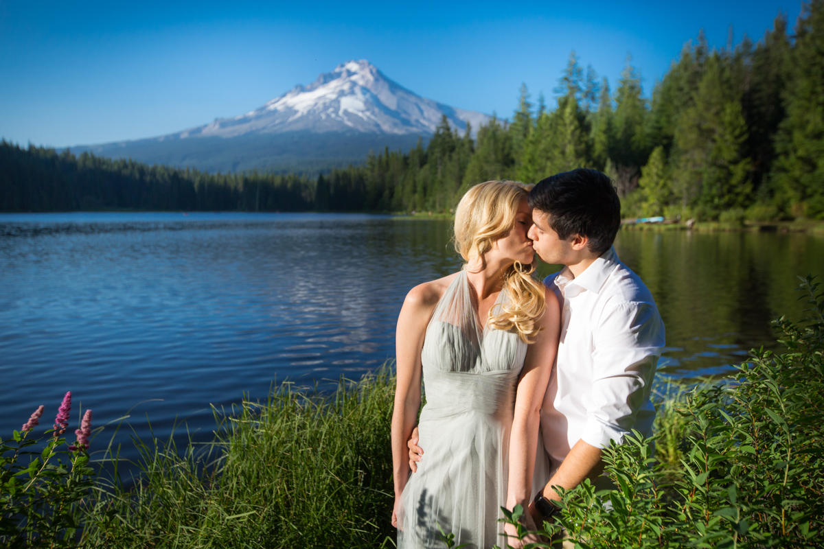 TrilliumLakeEngagement-012.jpg