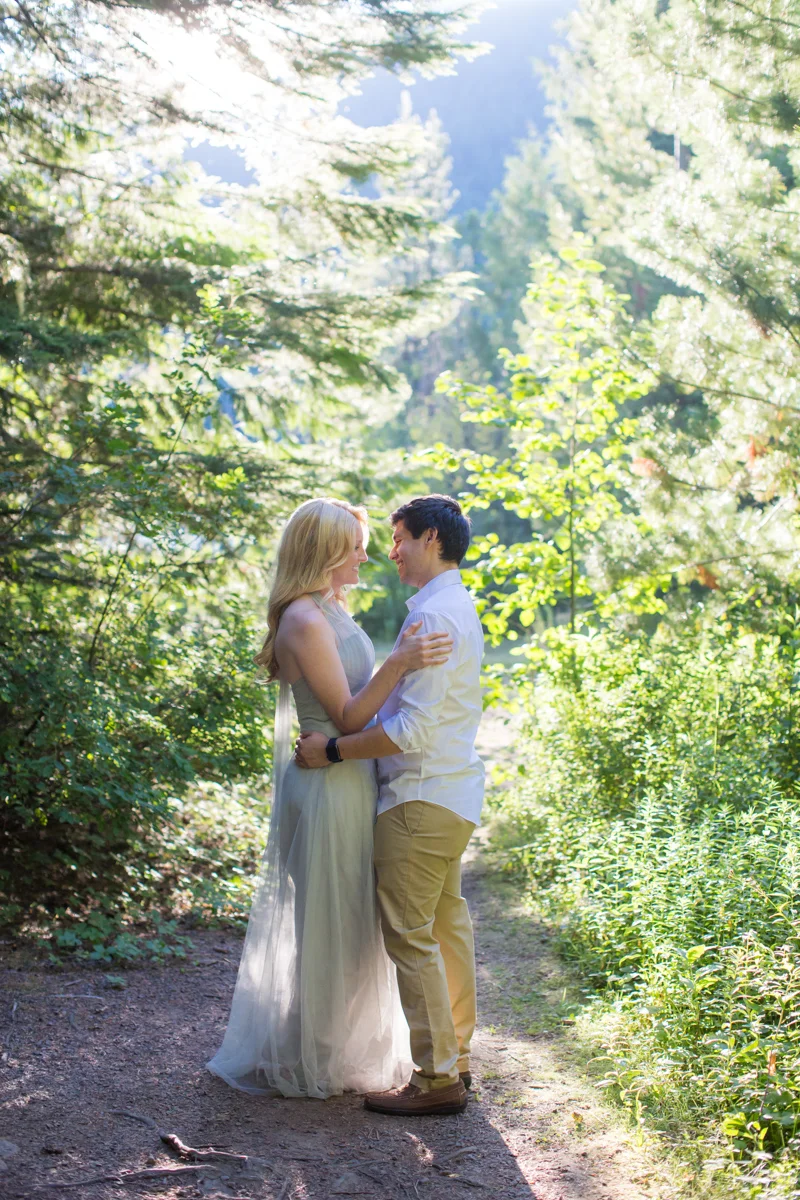 TrilliumLakeEngagement-028.jpg