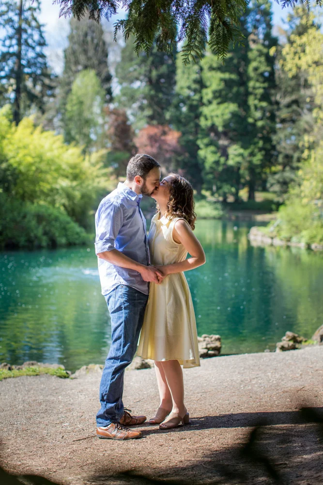 Laurelhurst-Park-Engagement-Portland-007.jpg