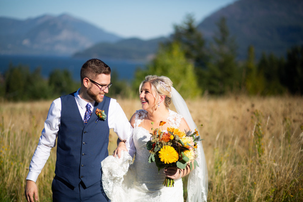 Portland-Skamania-Lodge-Wedding-13.jpg